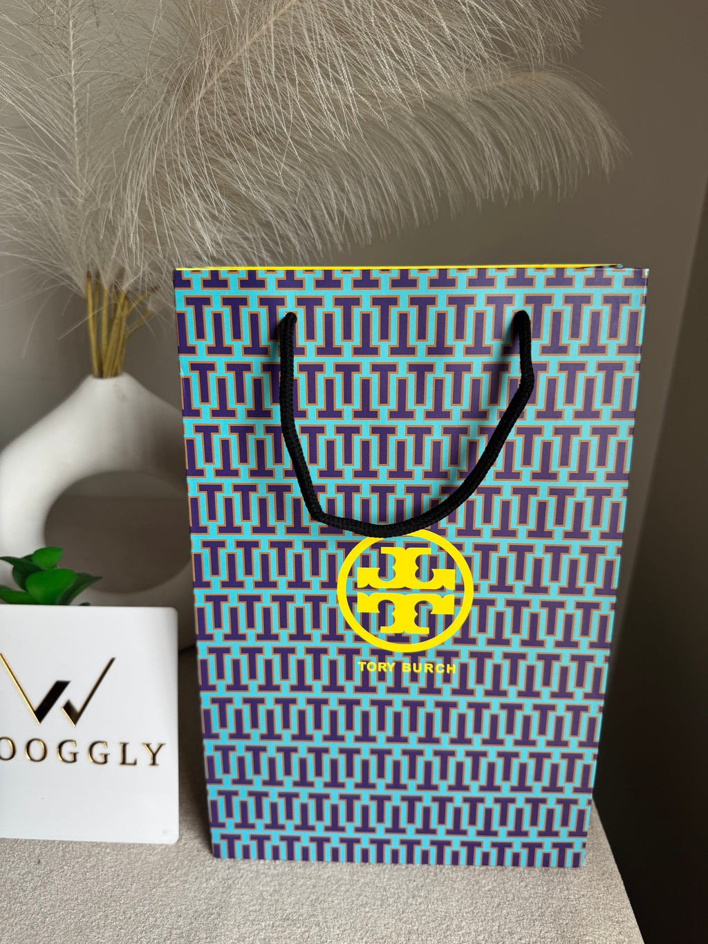 Gift Bag - Tory Burch - Small (ONLY FOR PICK UP OR INDRIVE CUSTOMERS IN LAHORE)