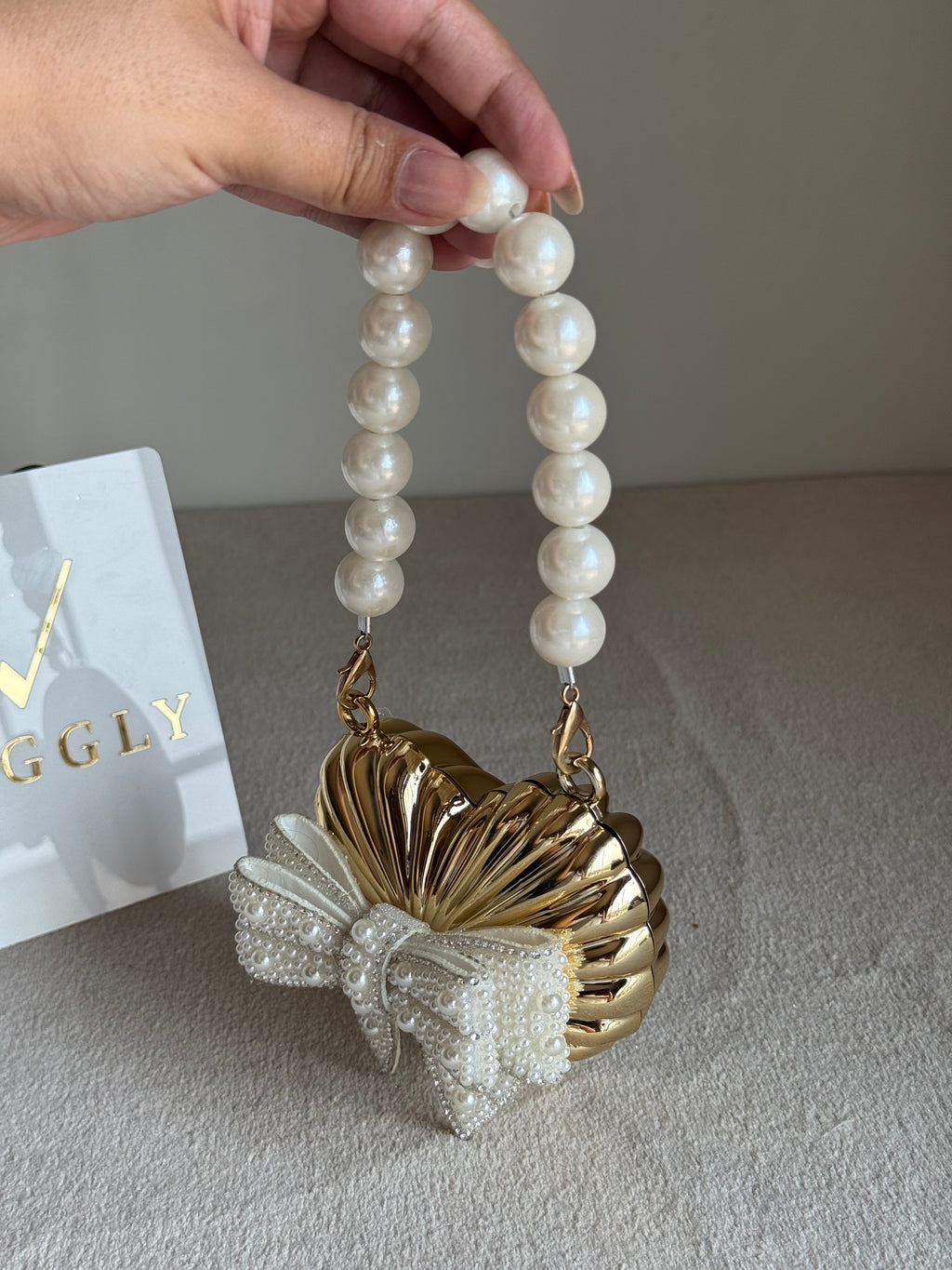 Blush Bow Heart Clutch (Gold)