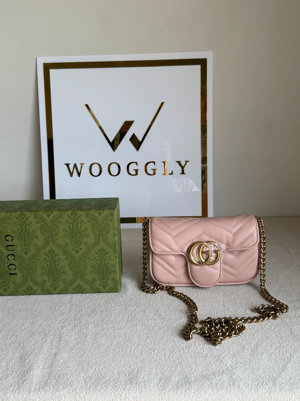 Gucci Signature Bag SMALL - Pink with Box Packing