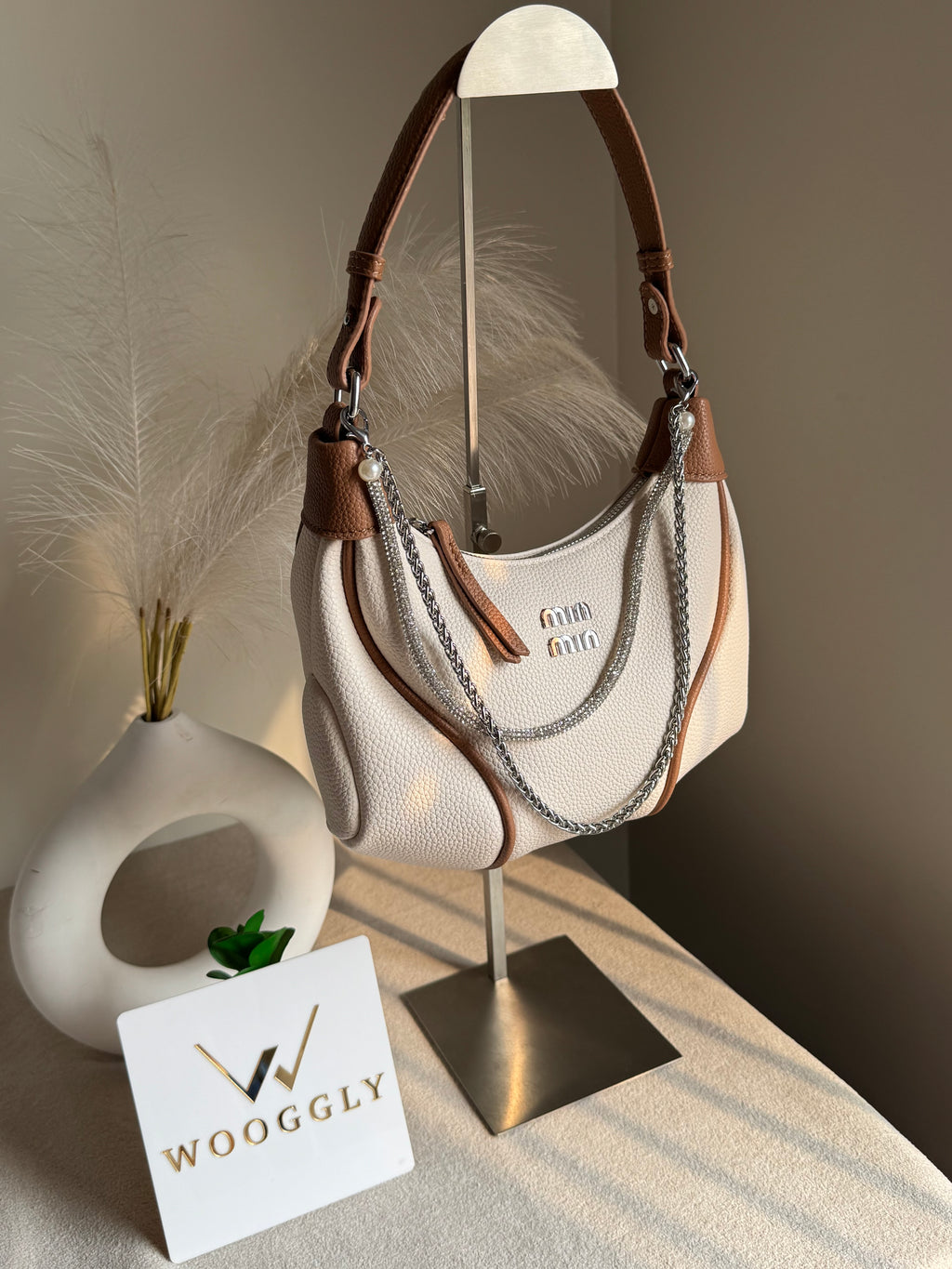 Stylish Min Min Hand Bag Beige & Brown