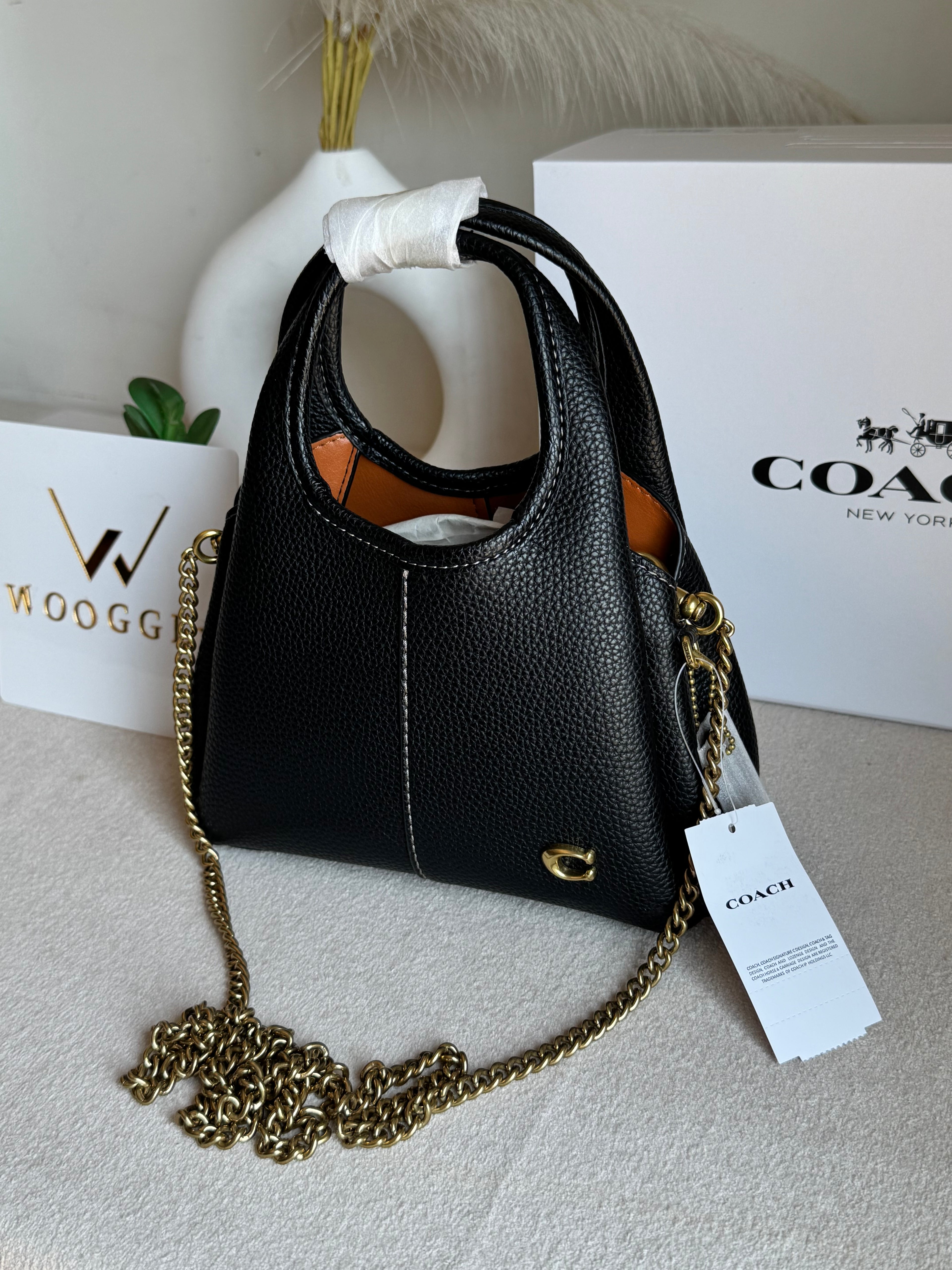 EXTREMELY PREMIUM MINI COACH Lana (BLACK) - BOX PACKING