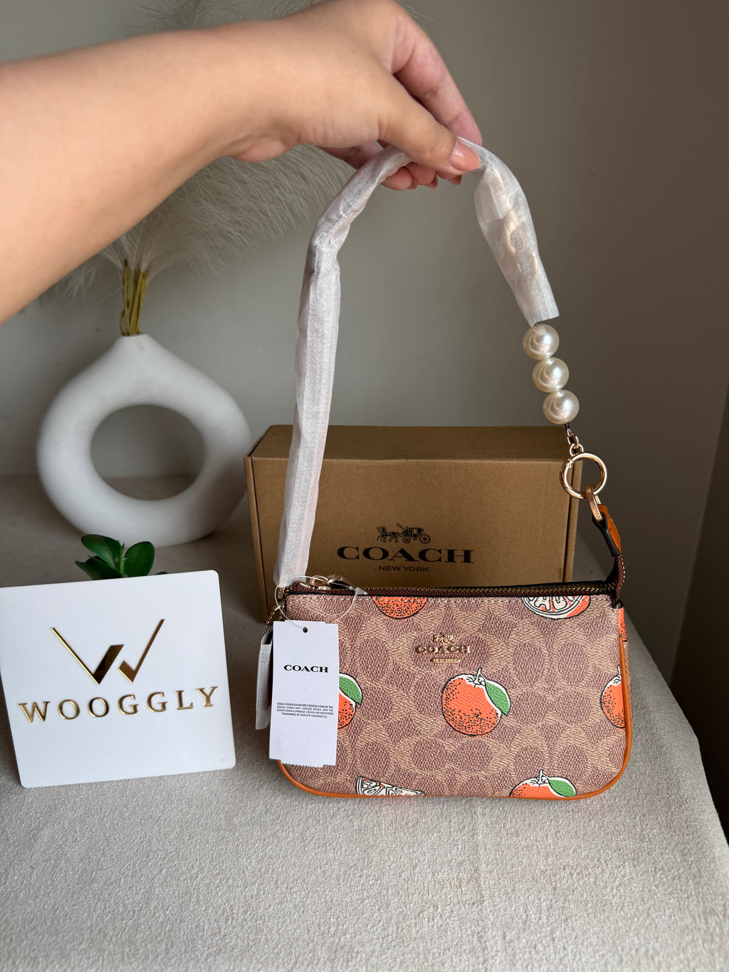 Nolita 19 Signature Canvas with Cute Oranges - BOX PACKING