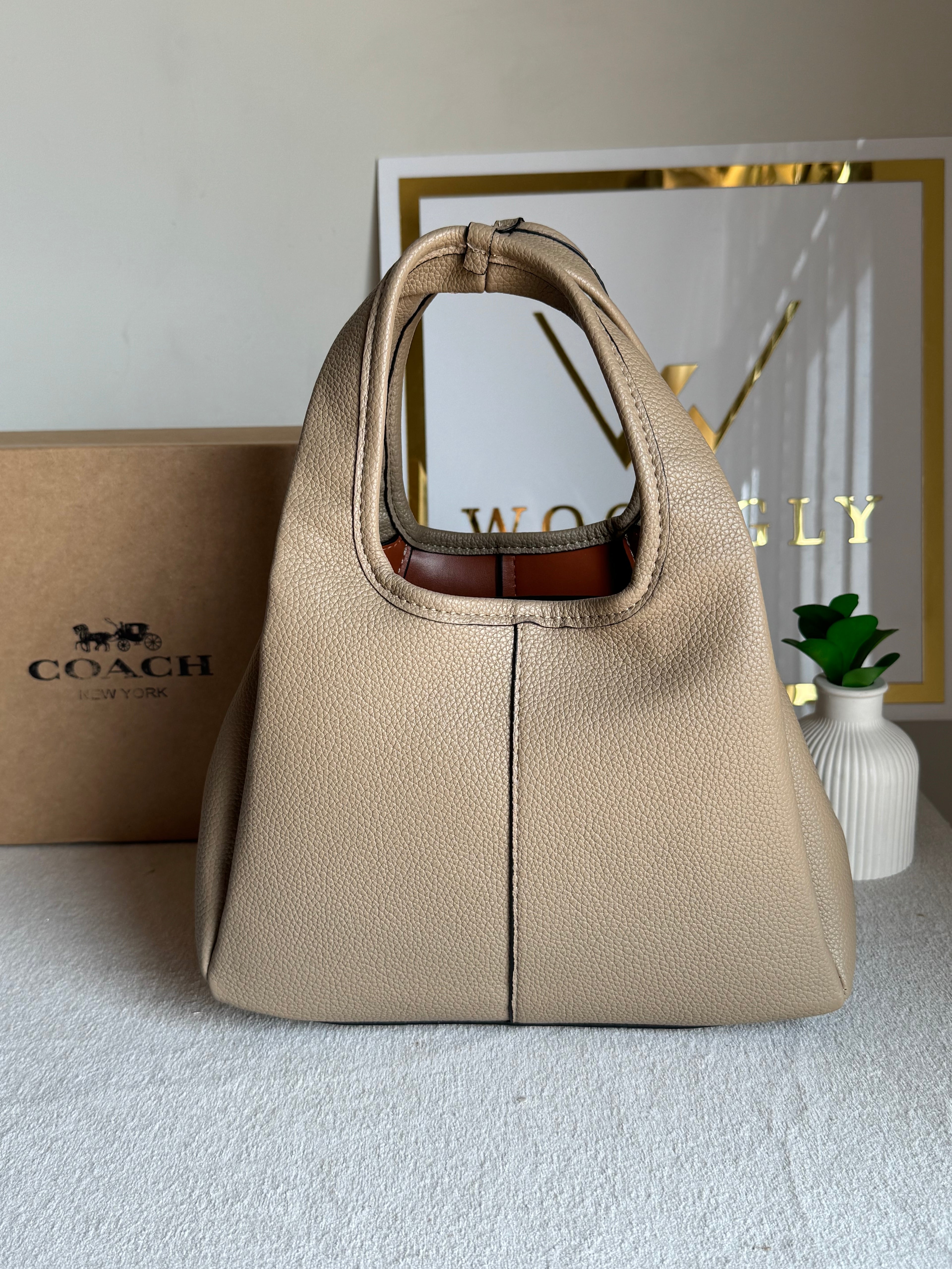 COACH Lana Beige - BOX PACKING