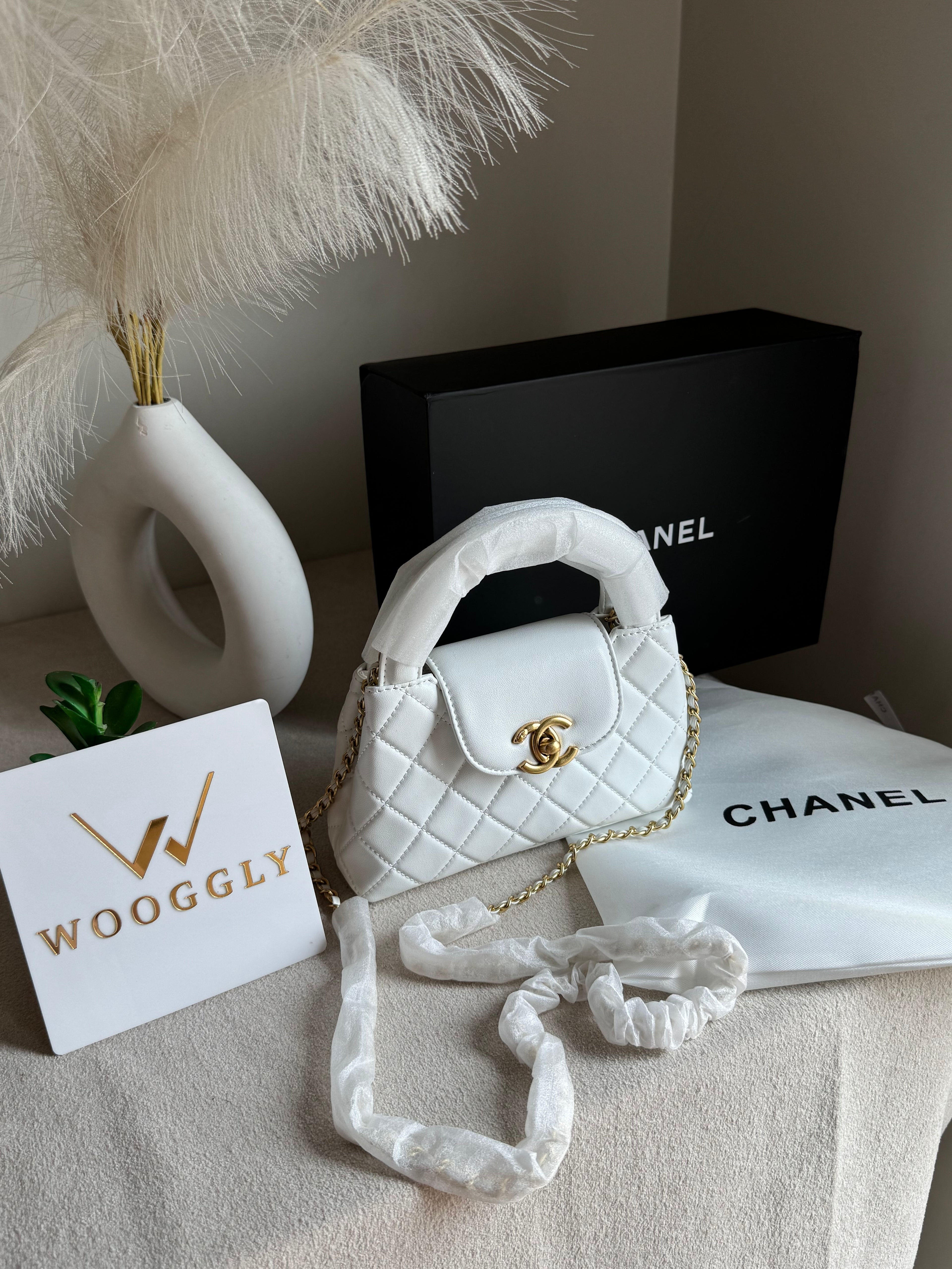 CH Premium Viral Quilted Bag – White with Box Packaging