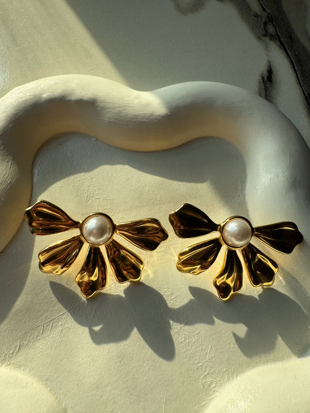 Floral Dreams - 18K Gold Plated