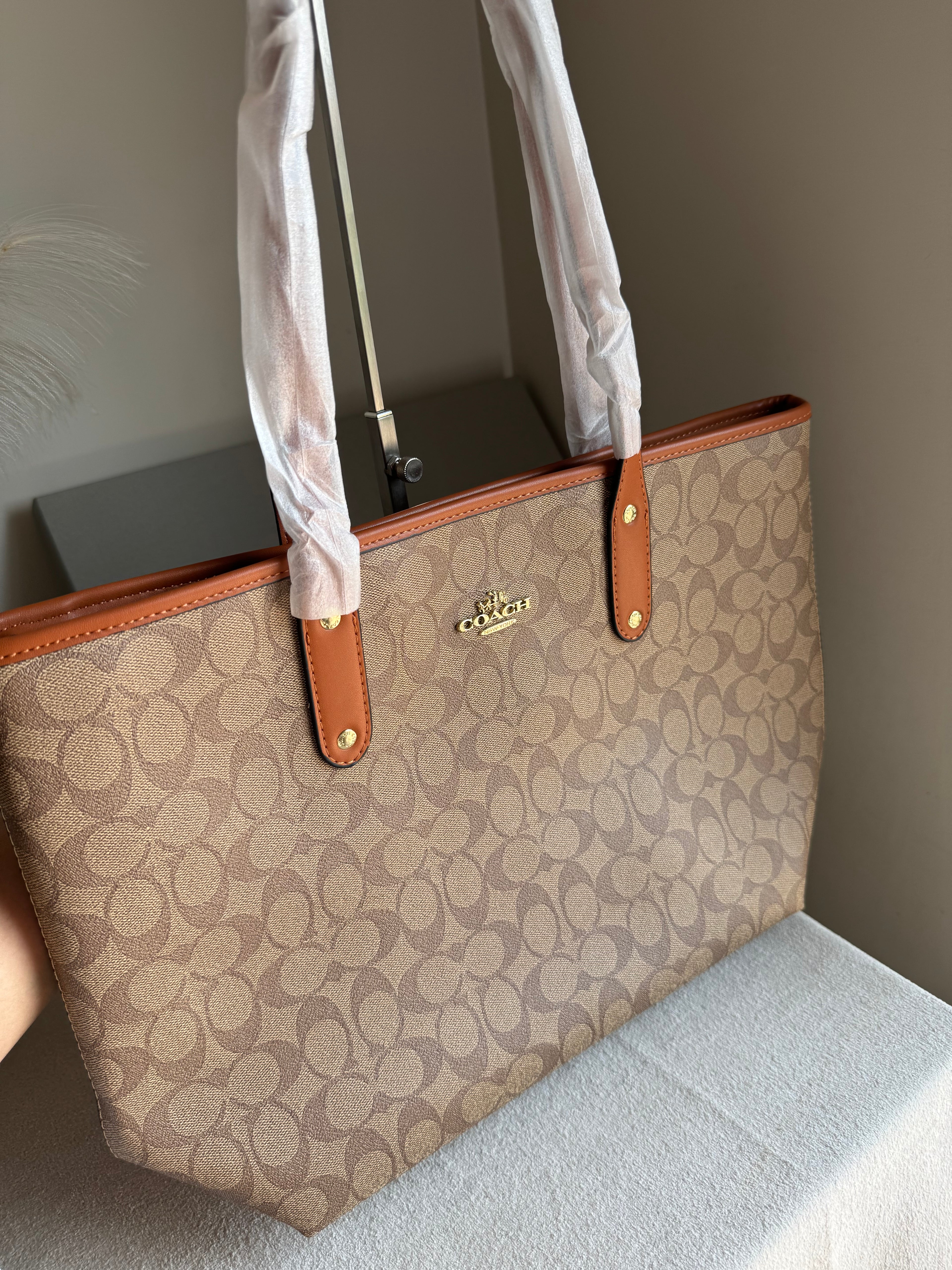 COACH TOTE BAG PREMIUM (Apricot Brown) - BOX PACKING