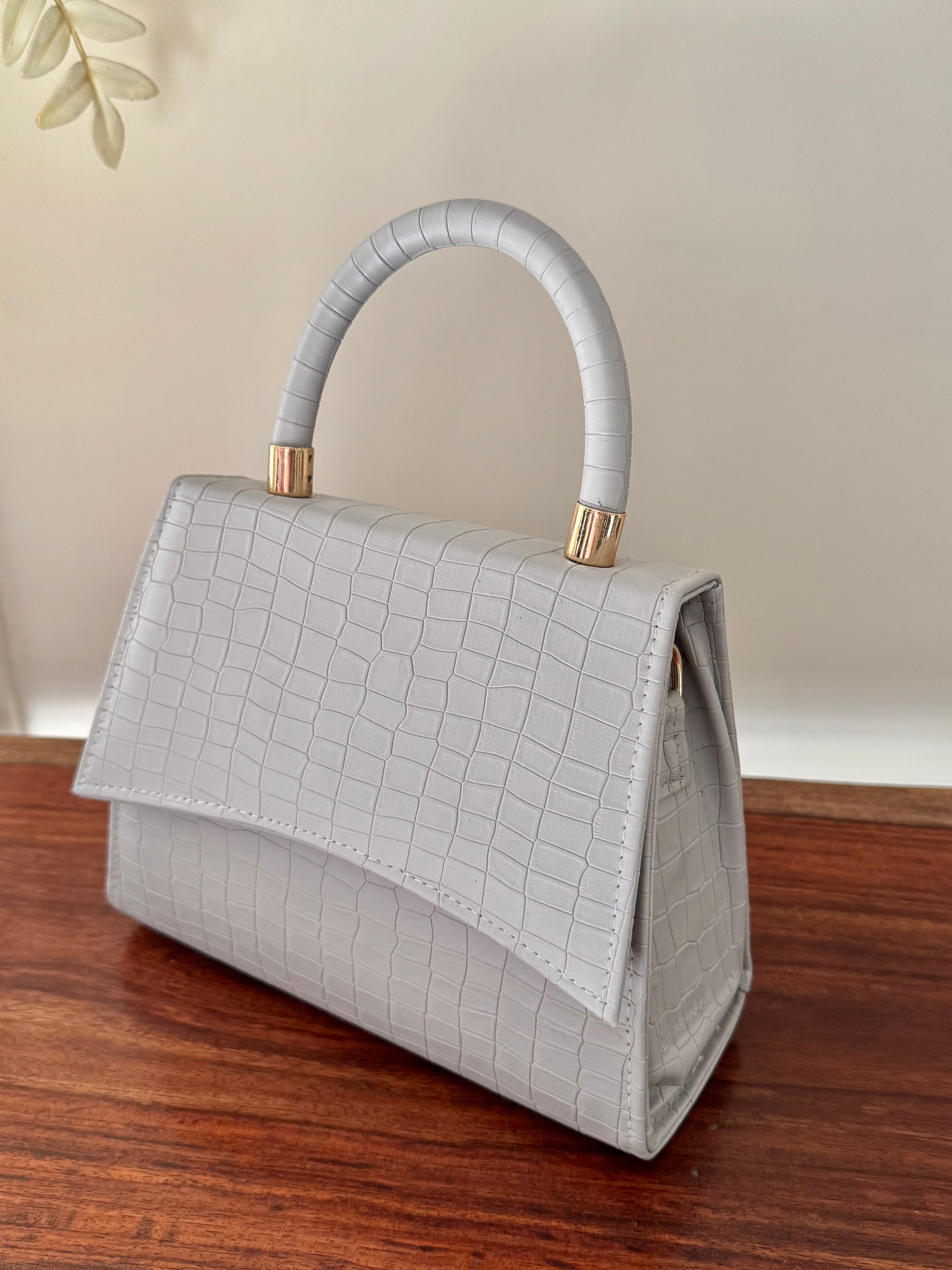 Elara Classic Bag with Strap - Grey