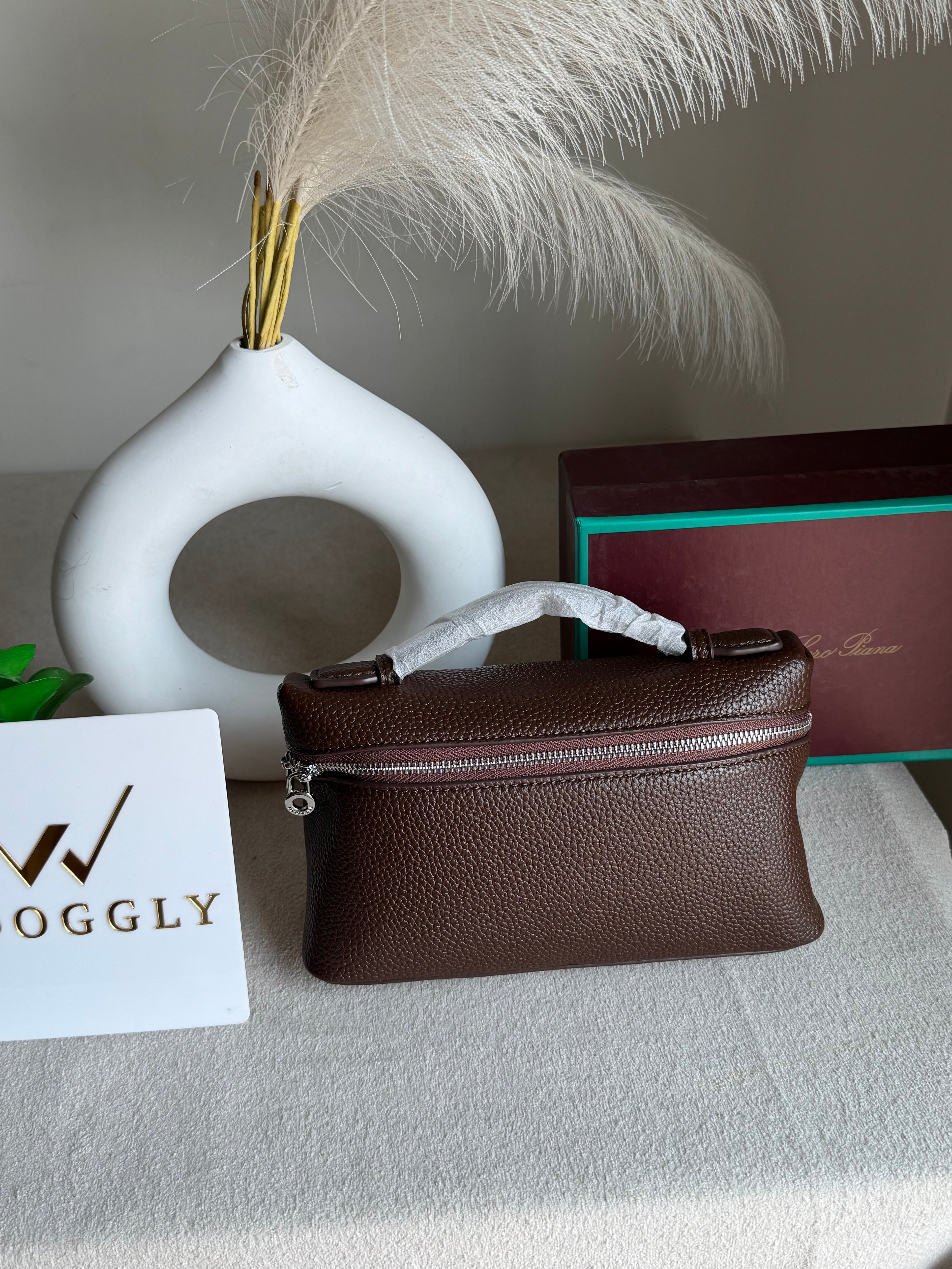 Loro Piana Premium Signature Bag - Burgandy