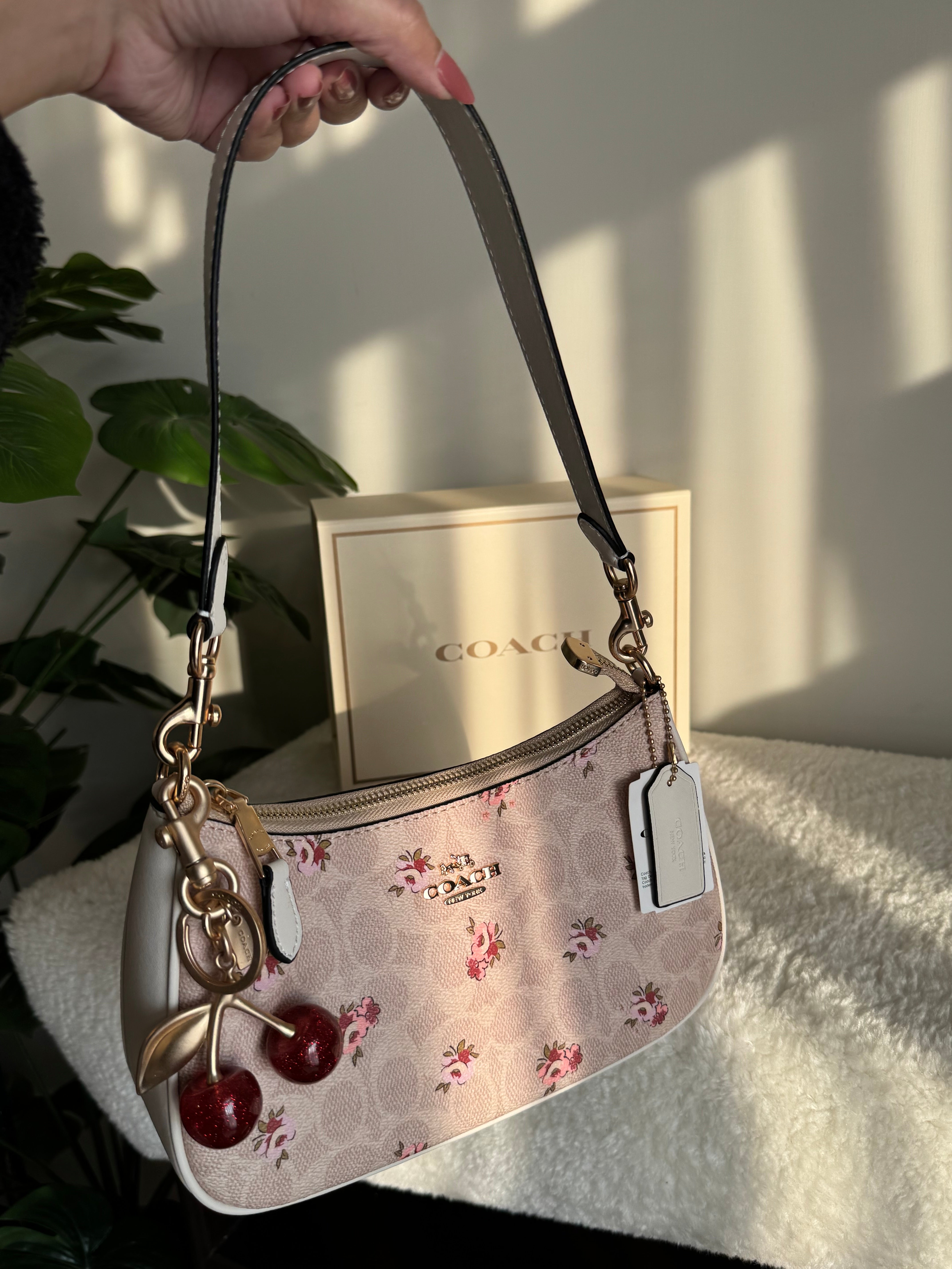 COACH TERI PREMIUM with Coach Cherry Charm (Floral) - BOX PACKING