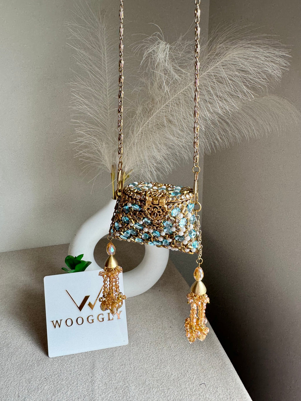 Viral Mini Clutch Lovelle - Gold with Turquoise