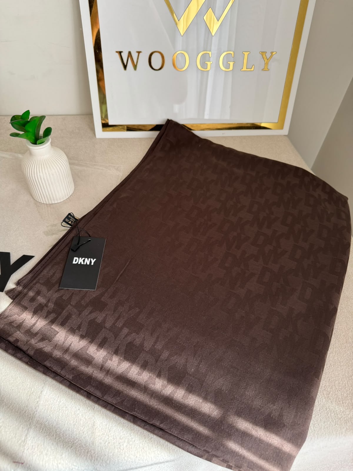 ALL SEASON DKNY Stoller - Chocolate Brown