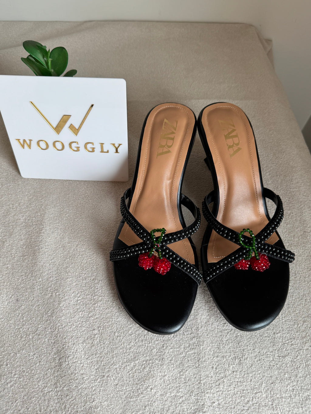 Cute Zara Cherry Heels Black
