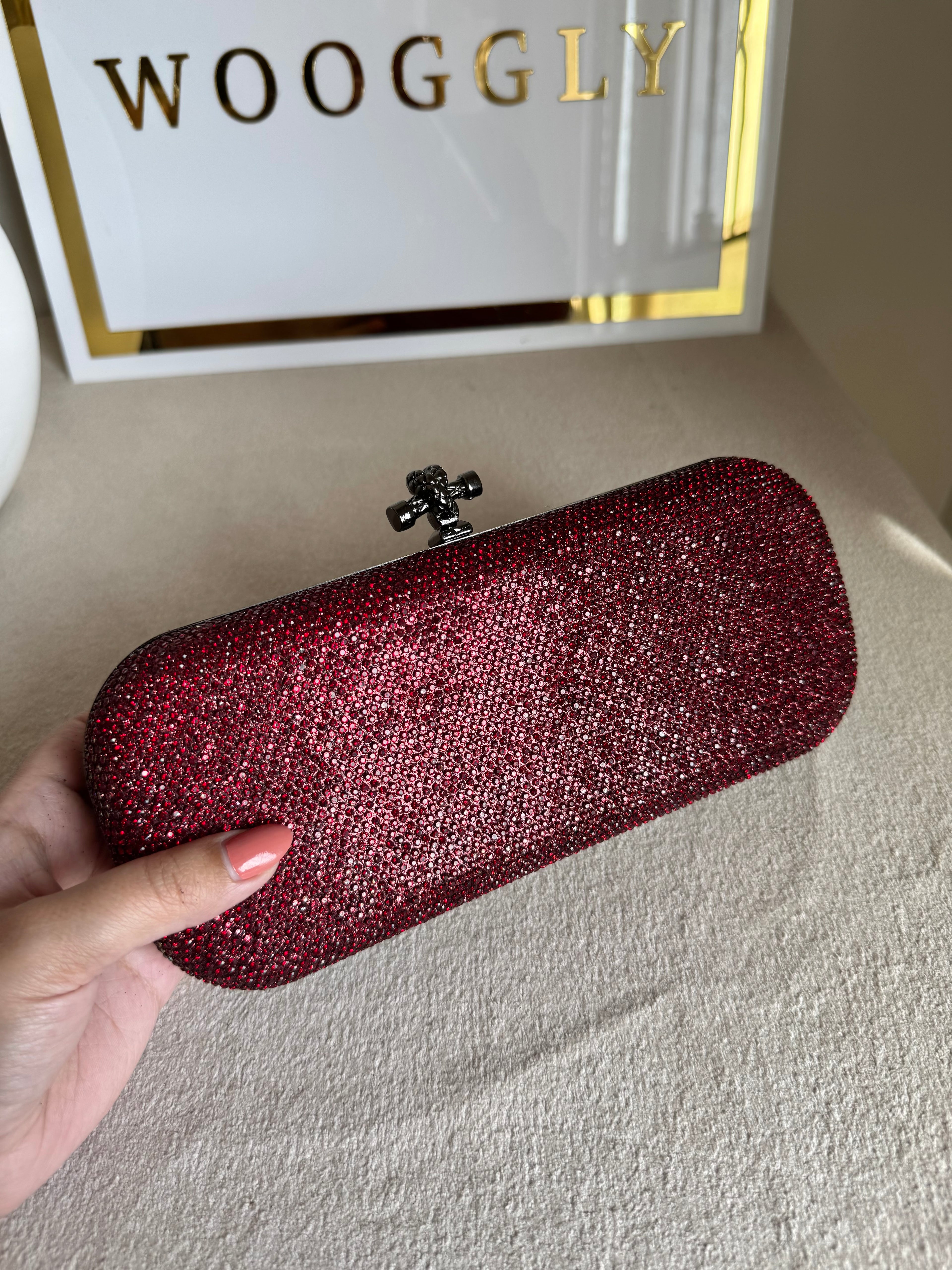 Bottega Shimmer Clutch Matte Top - Maroon with Chain