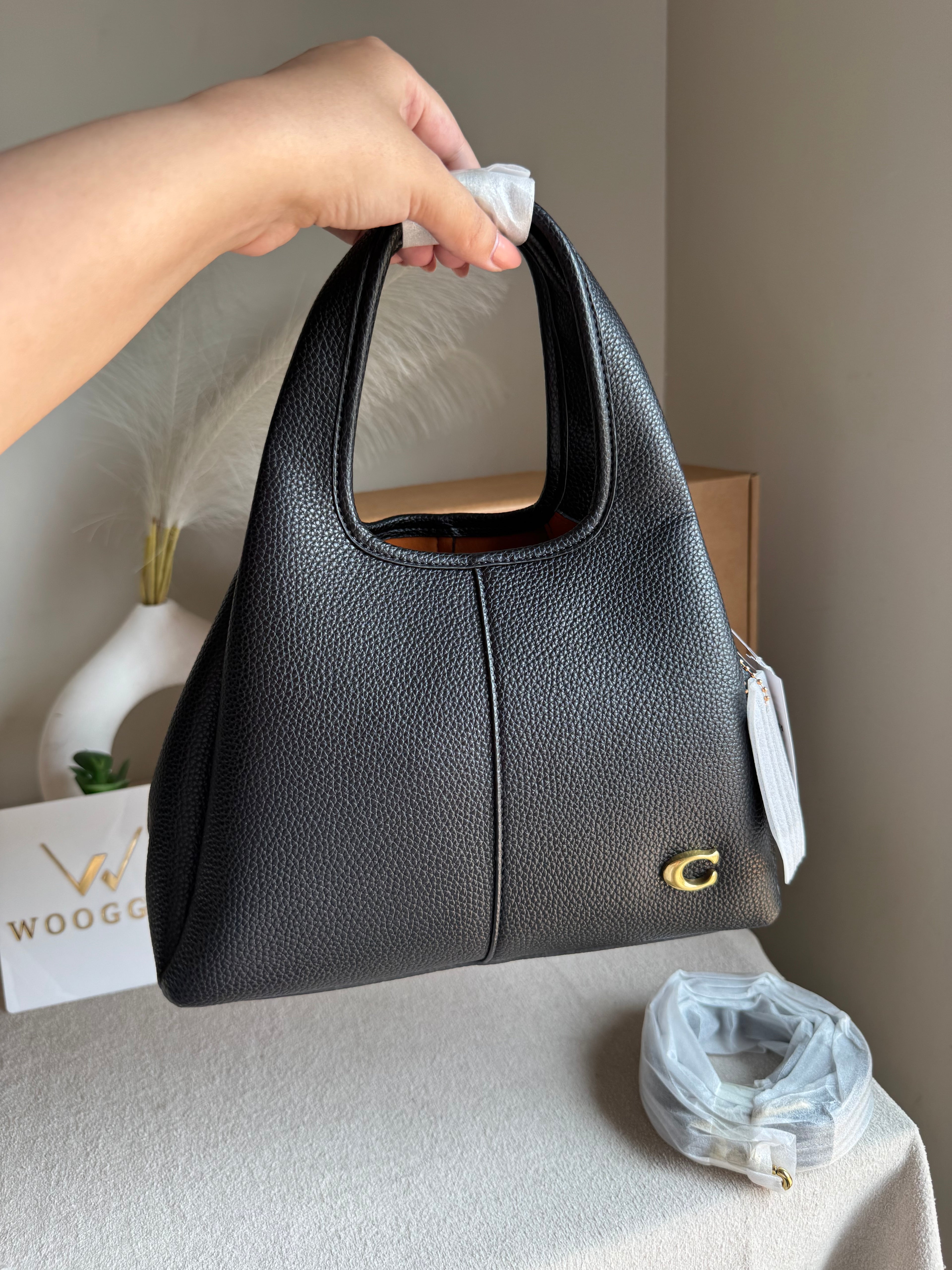 EXTREMELY PREMIUM LANA 23 BLACK - BOX PACKING