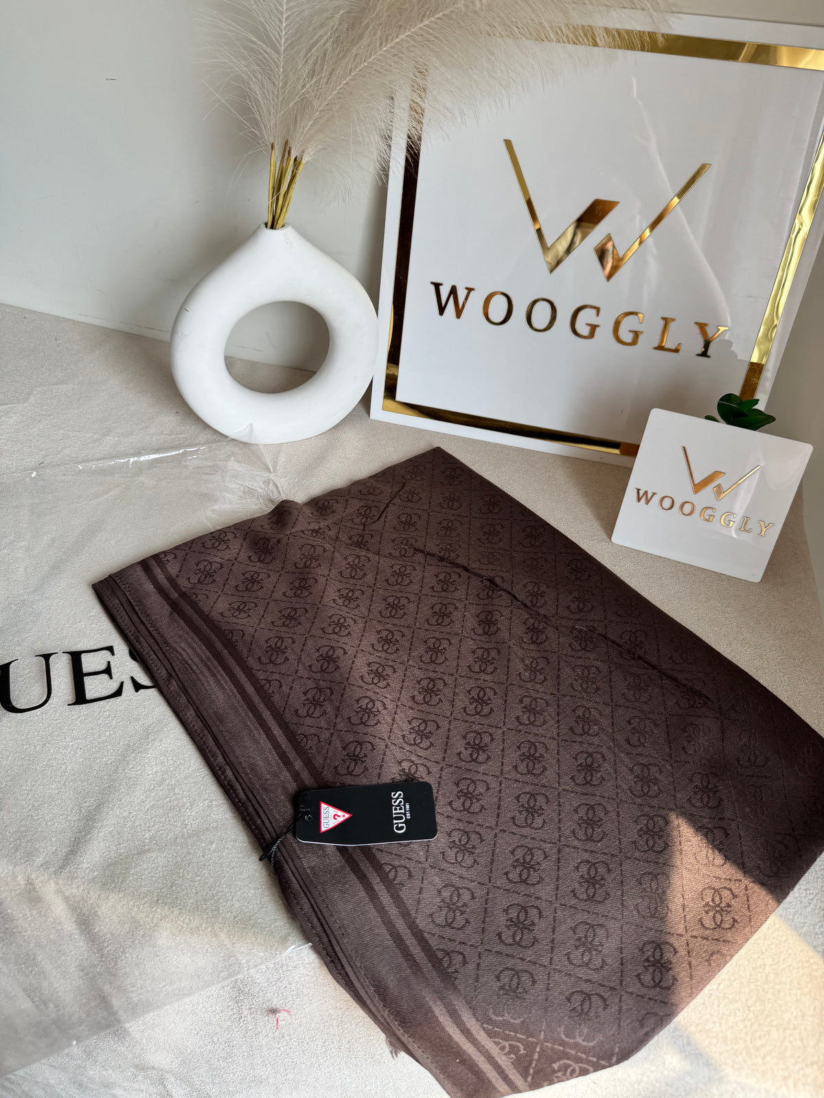 Guess Stoller Brown