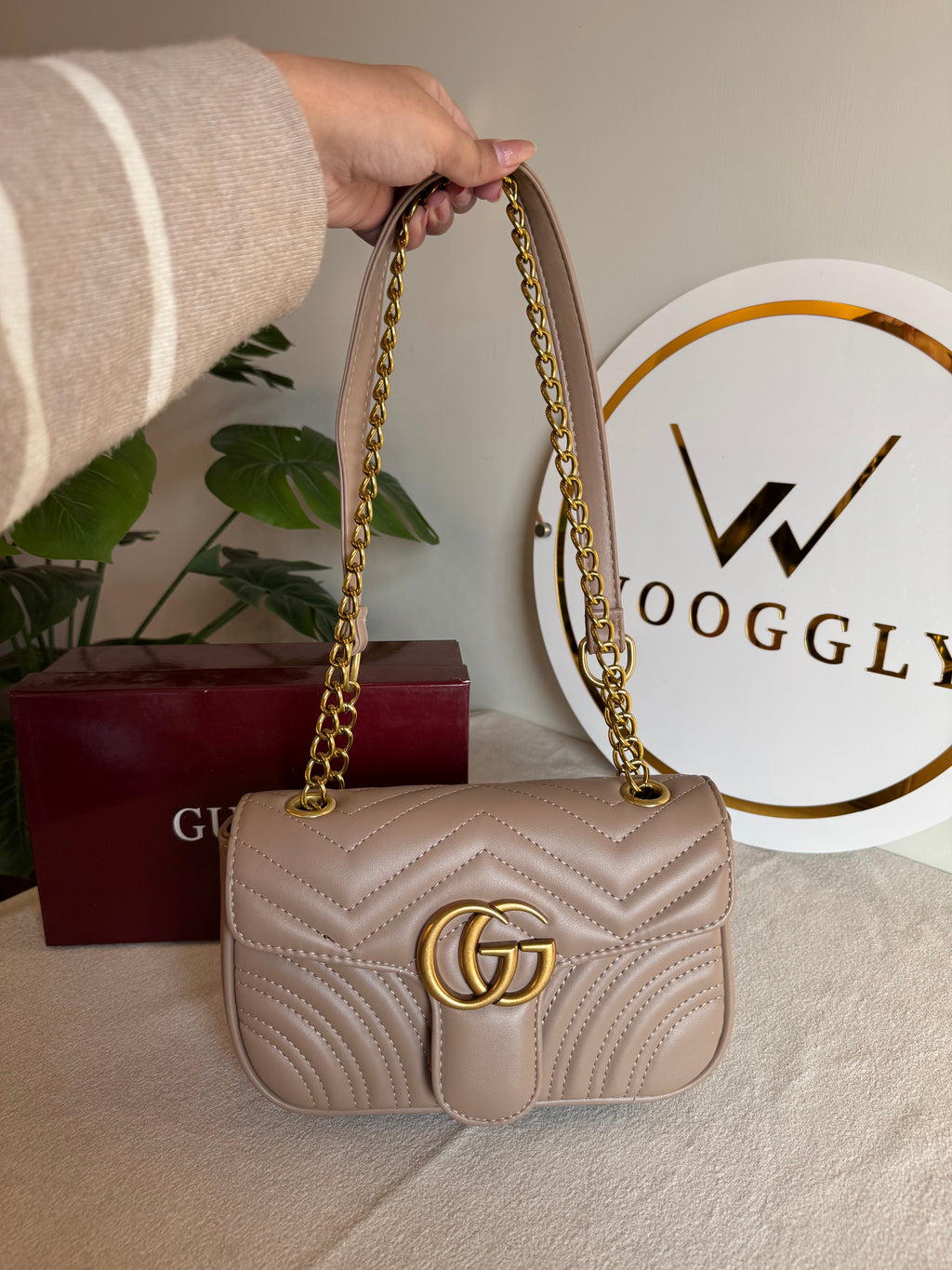 Gucci Signature Bag MEDIUM - Beige with Box Packing
