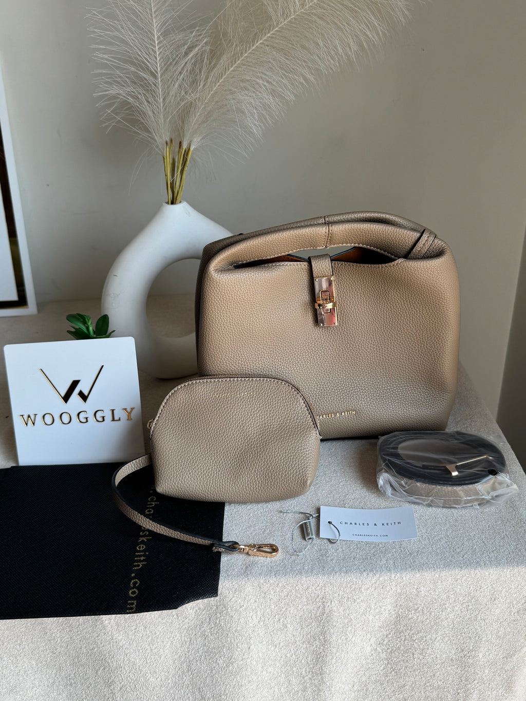 Premium C & K Bucket Bag with Small Pouch & PROPER PACKING Beige
