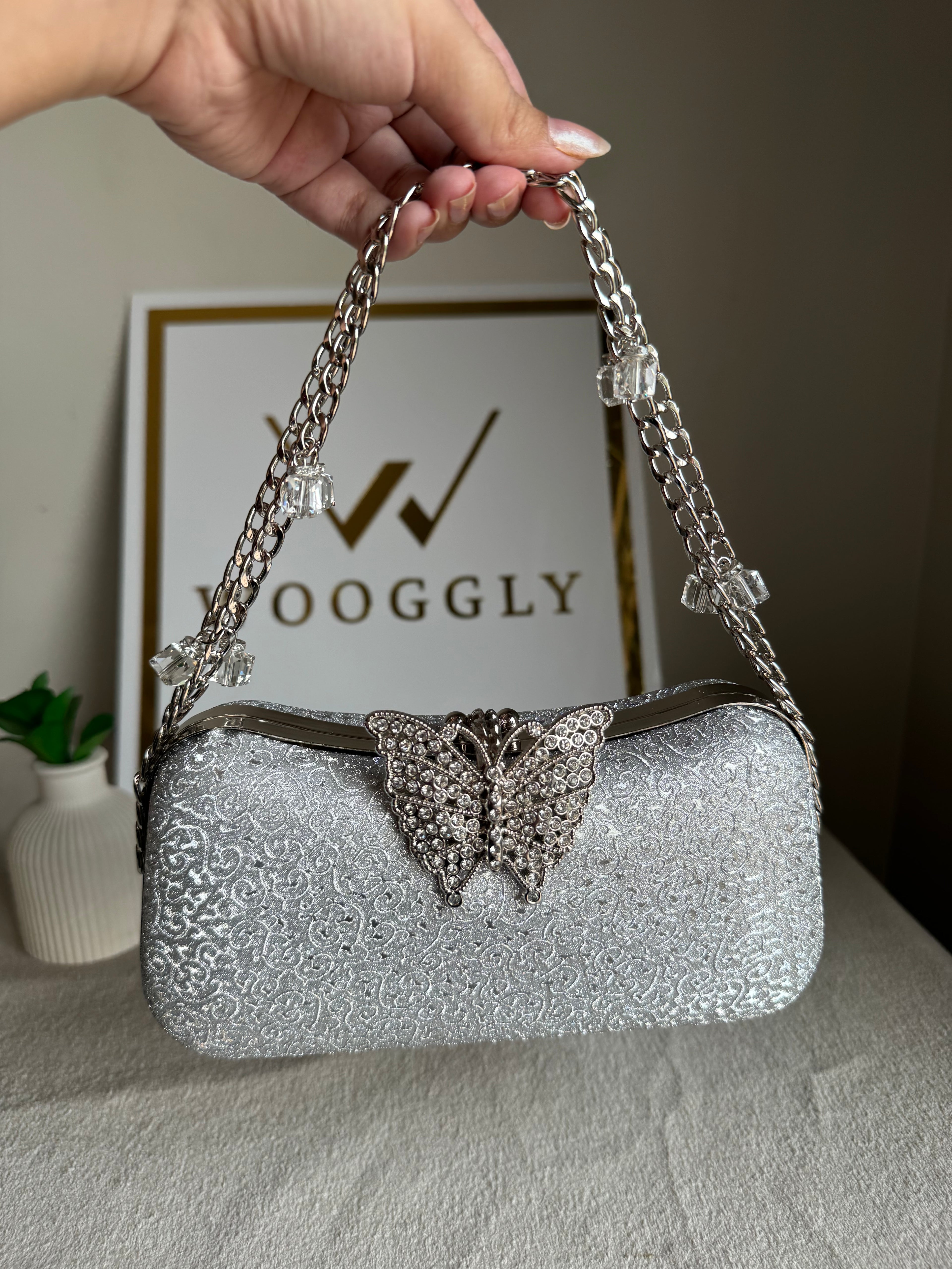Rosy Butterfly Clutch (Silver)