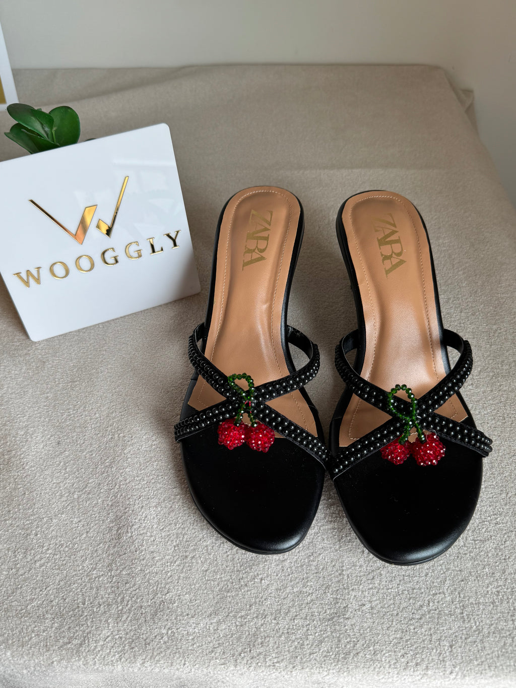 Cute Zara Cherry Heels Black
