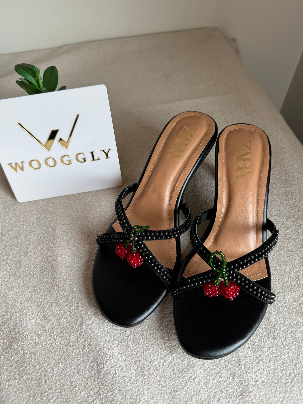 Cute Zara Cherry Heels Black