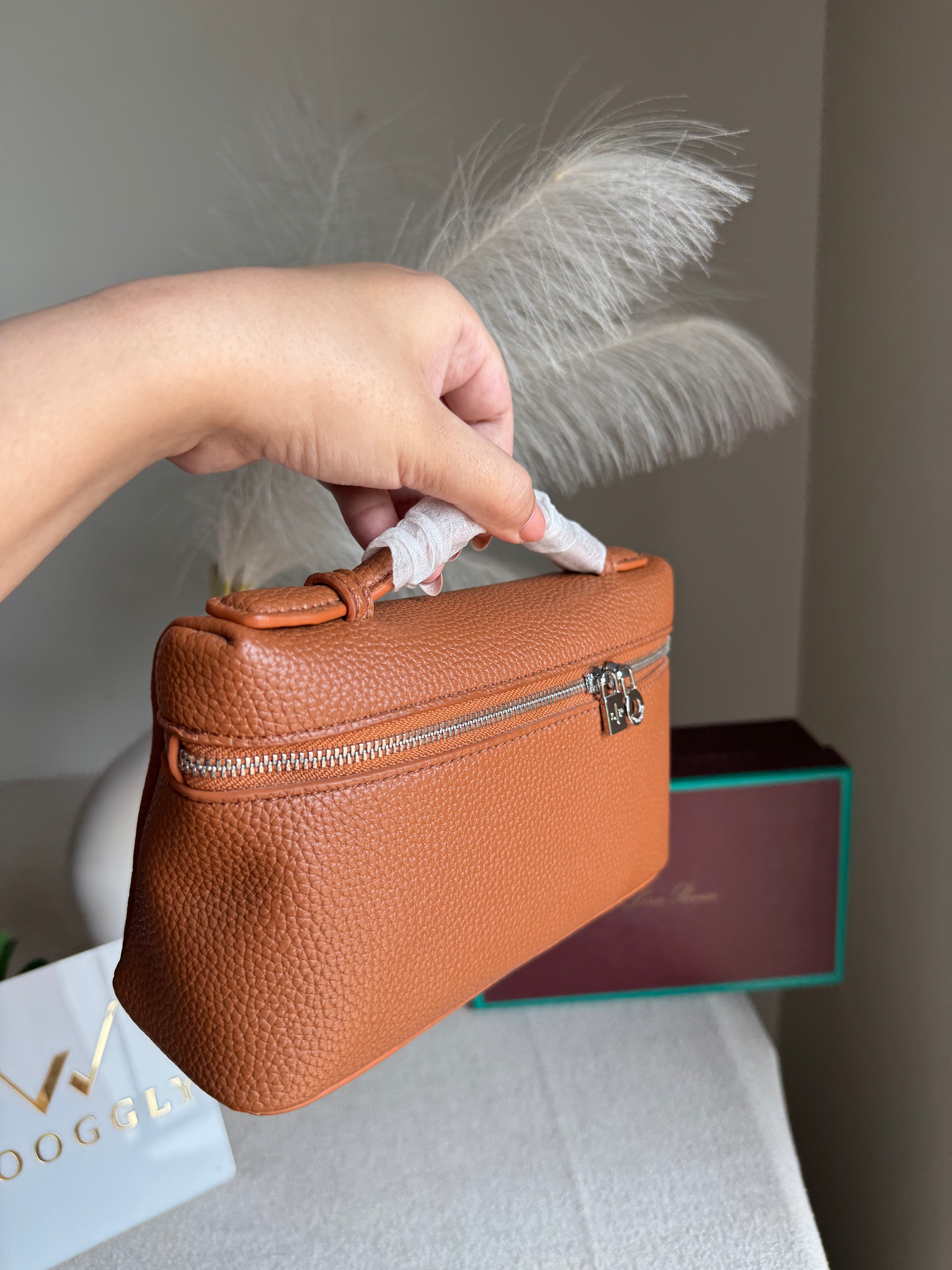 Loro Piana Premium Signature Bag - Brown