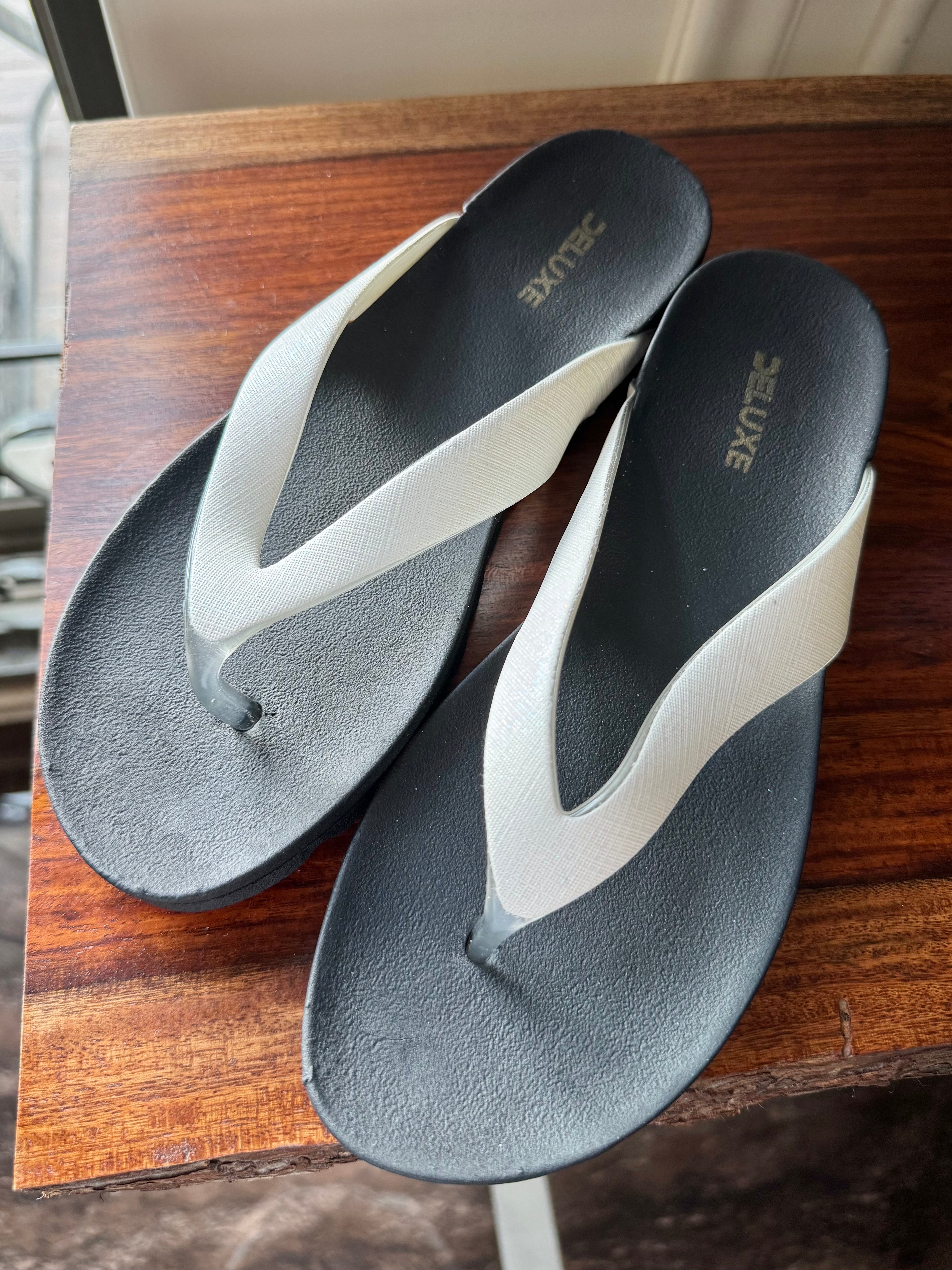 Soft Every Day Slides - White & Black