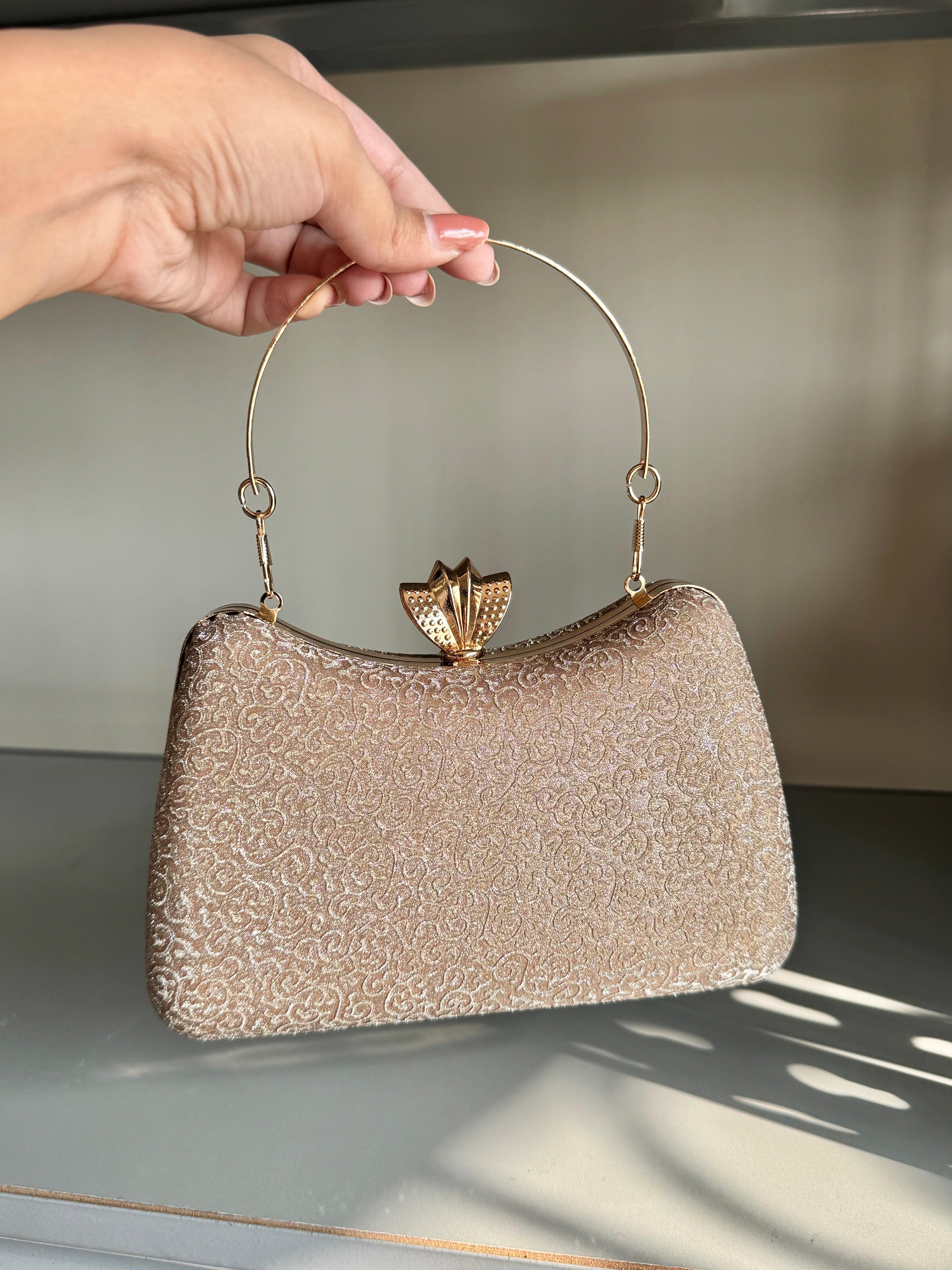 Vogue Clutch - Rose Gold