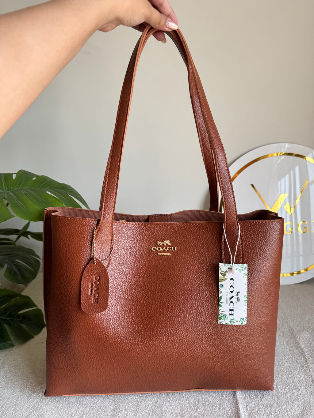 COACH Solid Tote Bag - Fall Brown