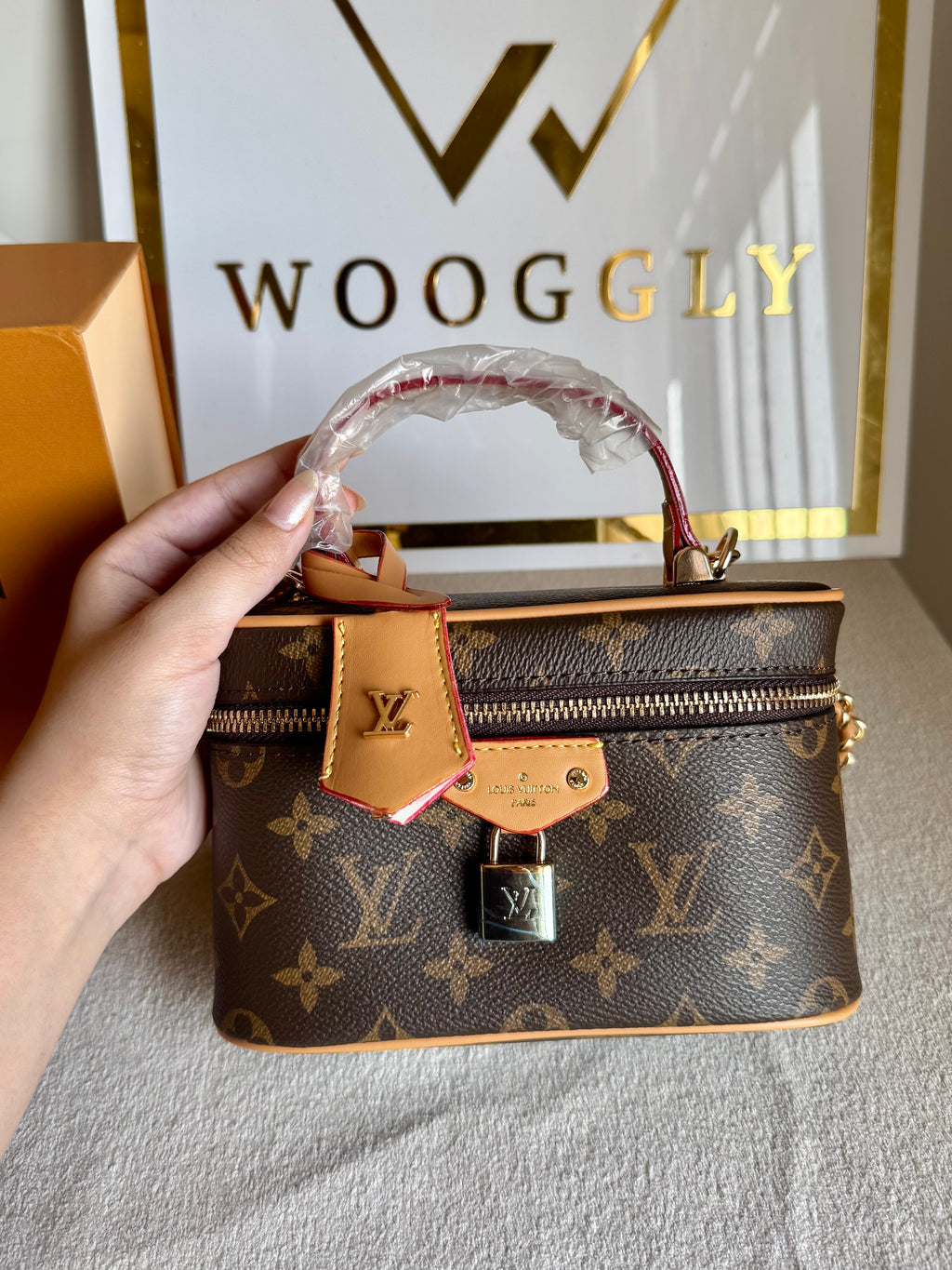 LV Bucket Bag with Strap - Brown (BOX PACKING)