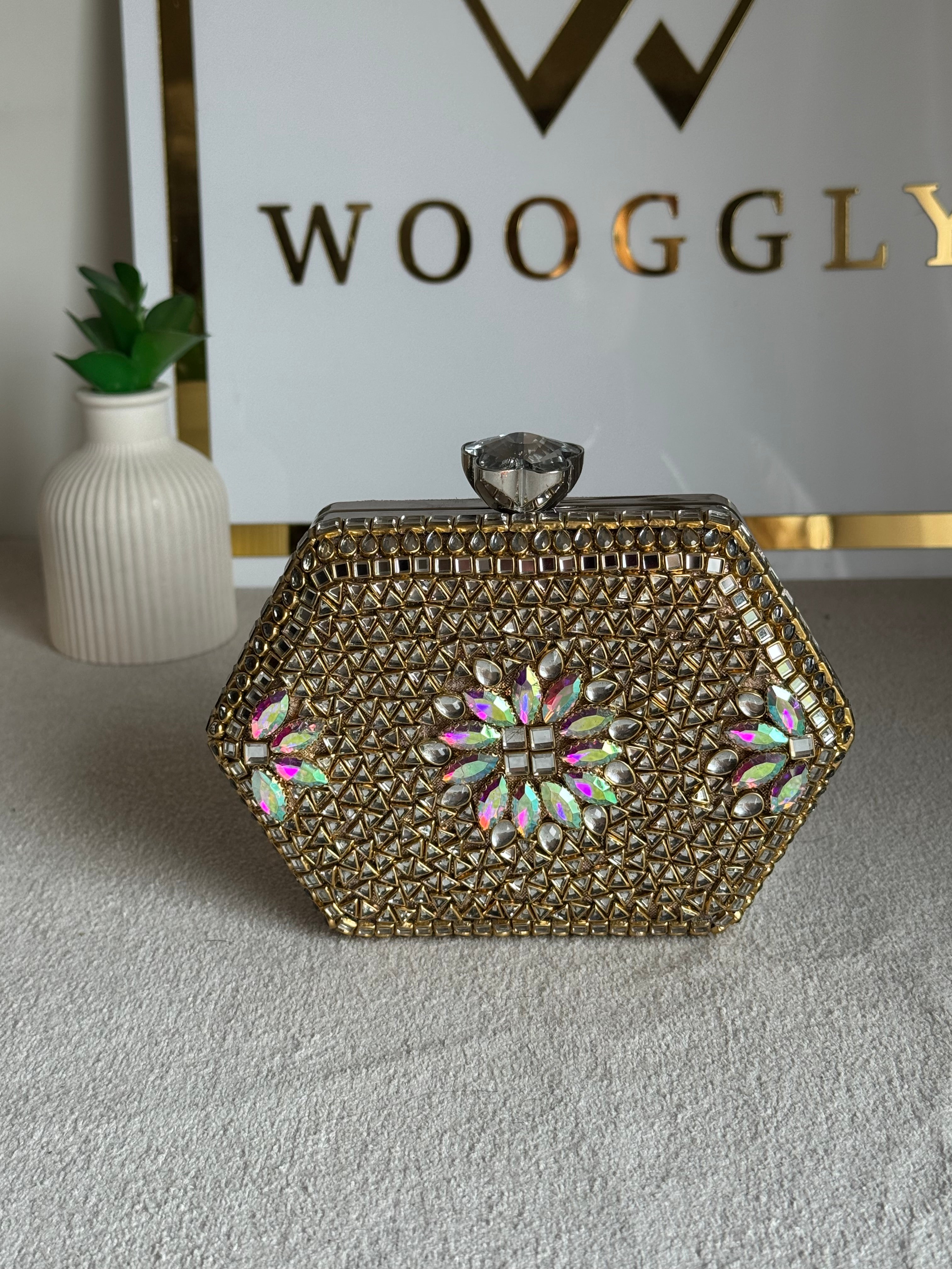 Gulnaar Kundan Clutch - Multi Stone
