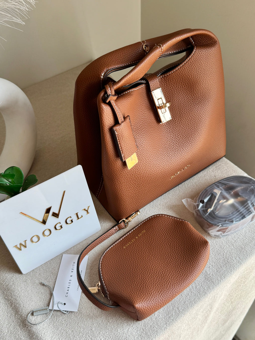 Premium C & K Bucket Bag with Small Pouch & PROPER PACKING Brown