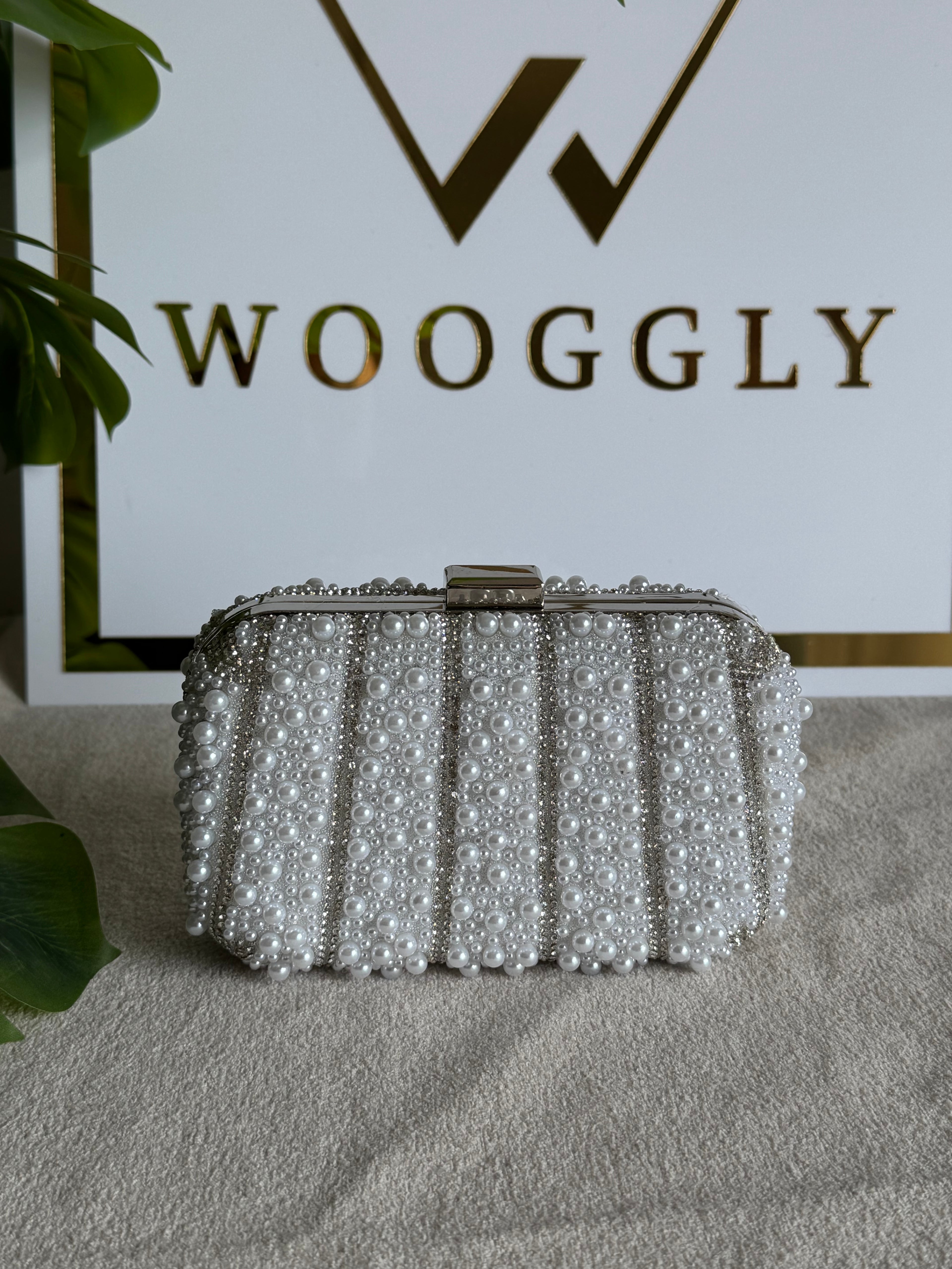 Cloud Pearl Clutch