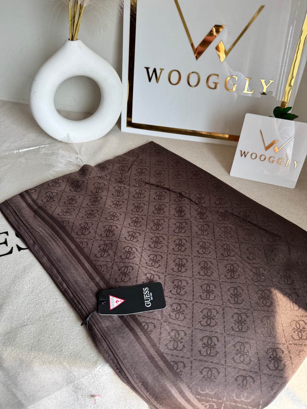 Guess Stoller Brown
