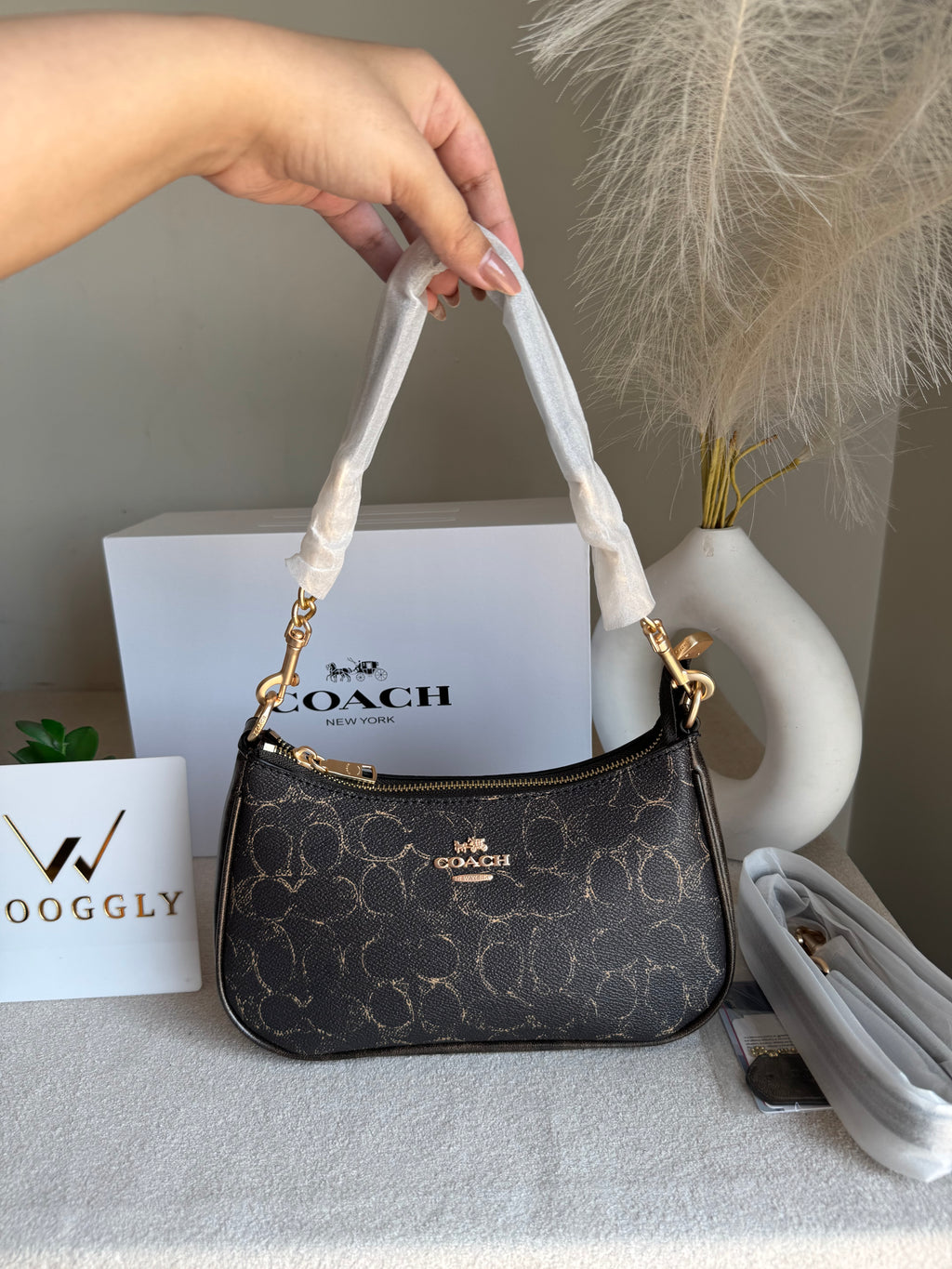 COACH TERI PREMIUM (Limited Edition Black) - BOX PACKING