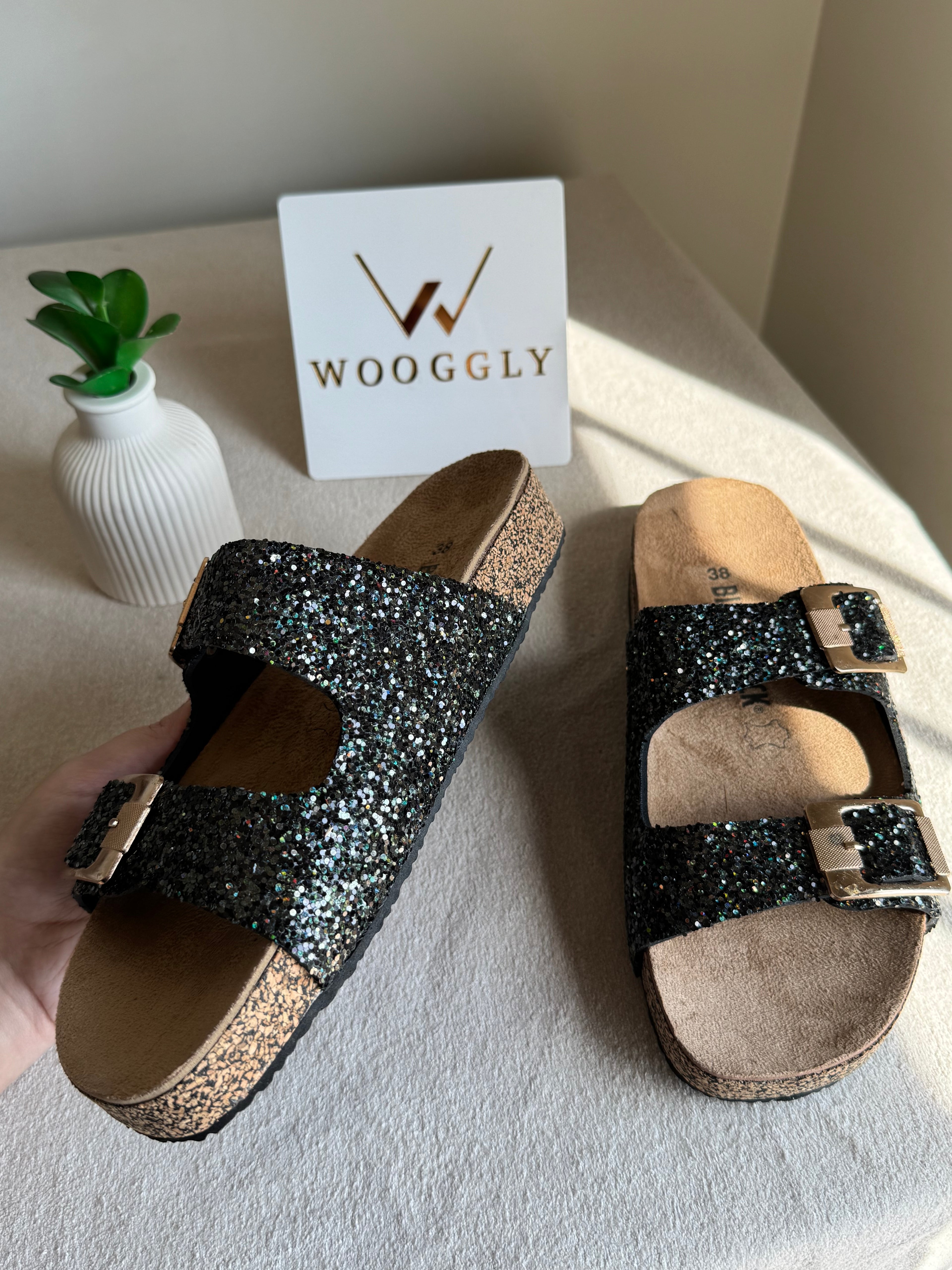 Viral Birkenstock Comfy Sandals - Glam Black