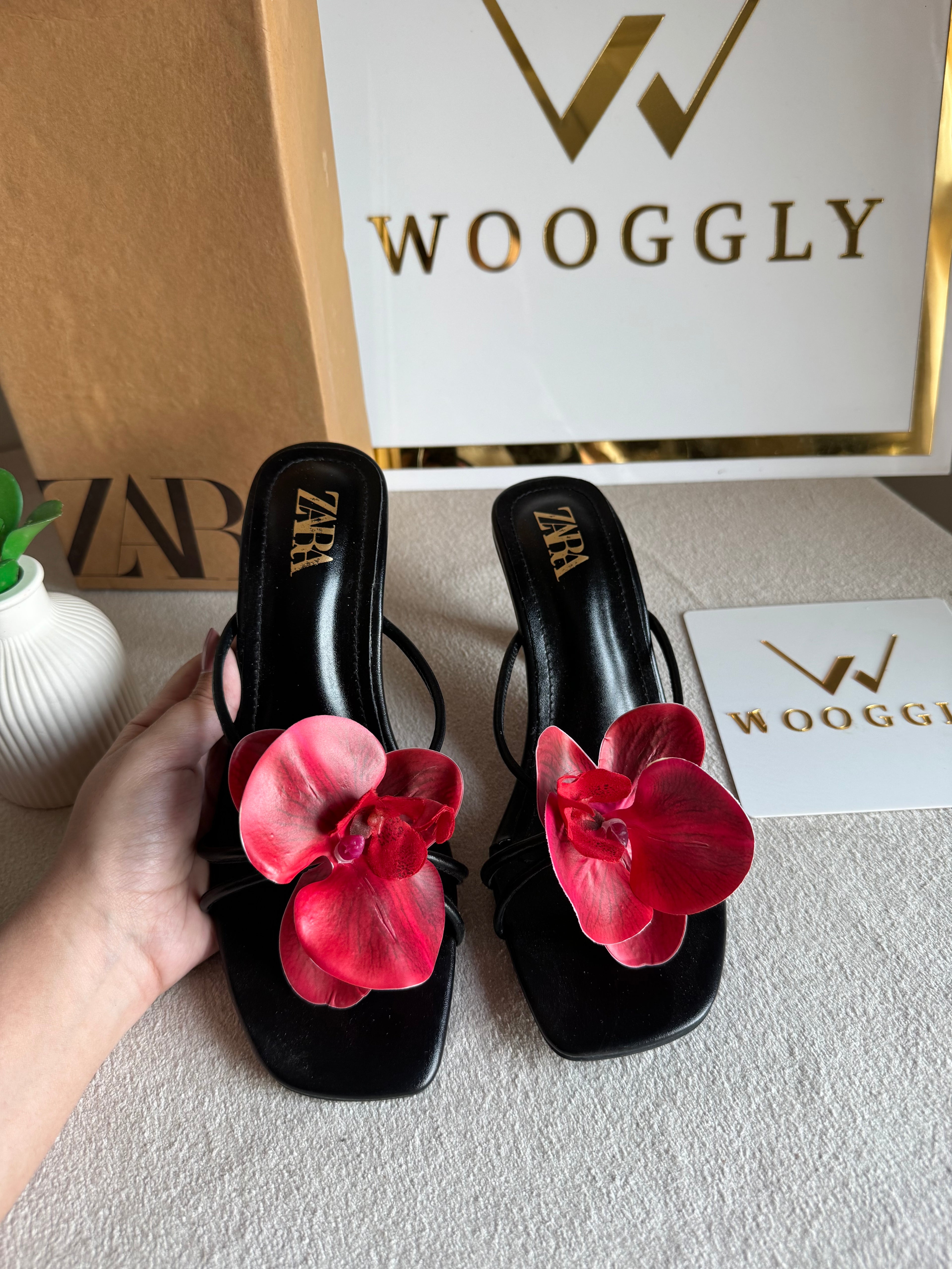 Zara Flower Heels BLACK WITH RED with Brand Box