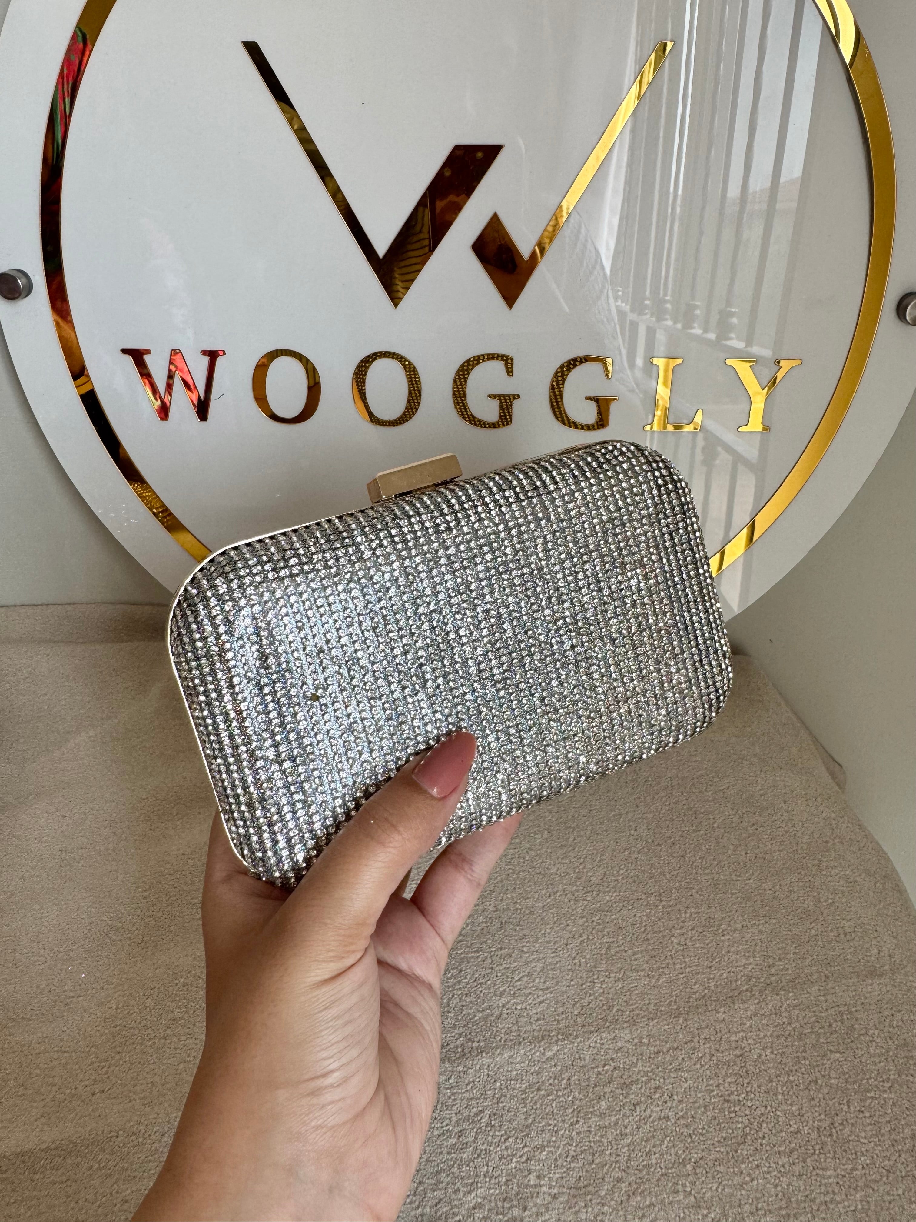 Mehar Shimmer Clutch - Silver
