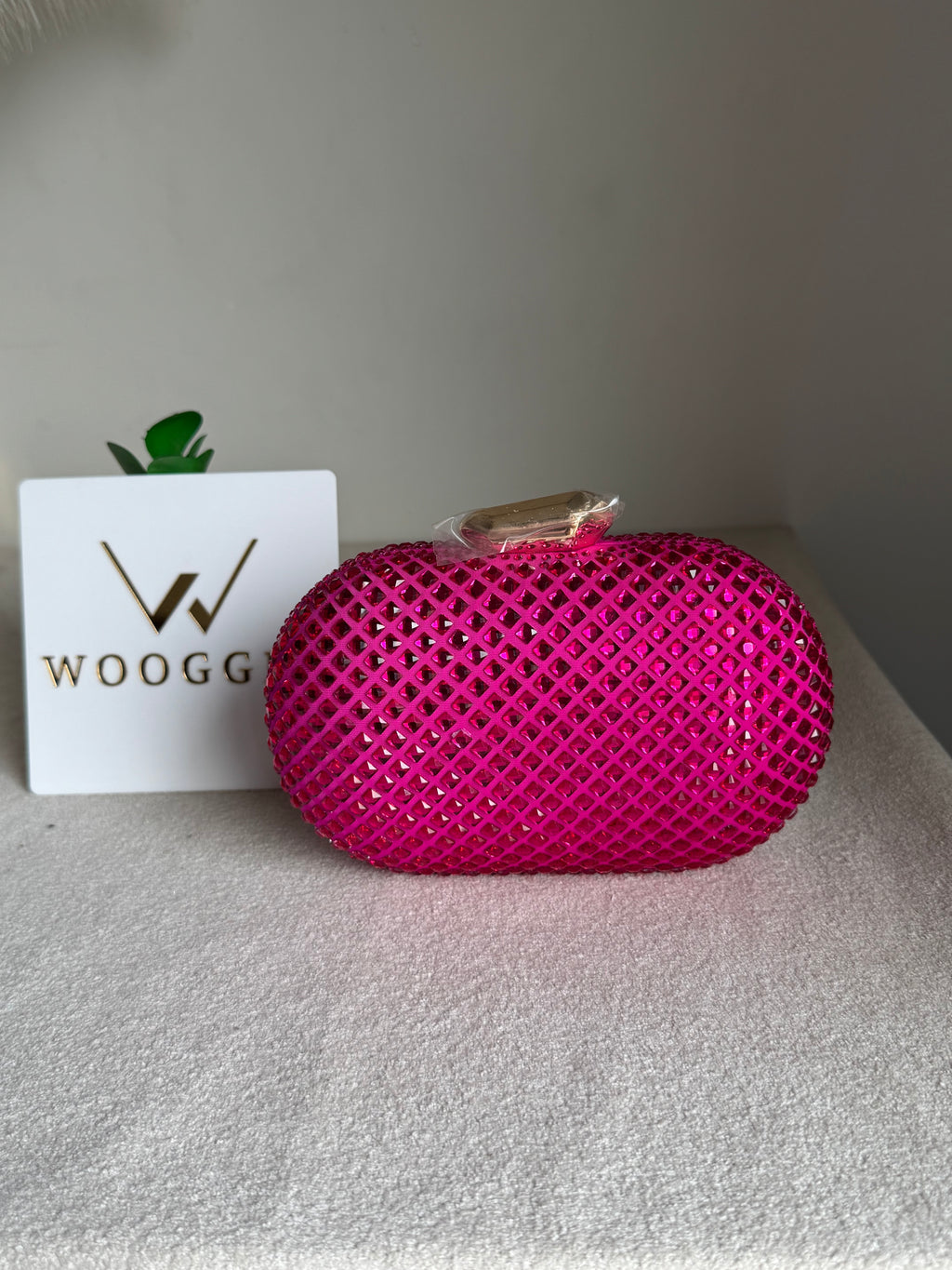Belle Clutch Hot Pink