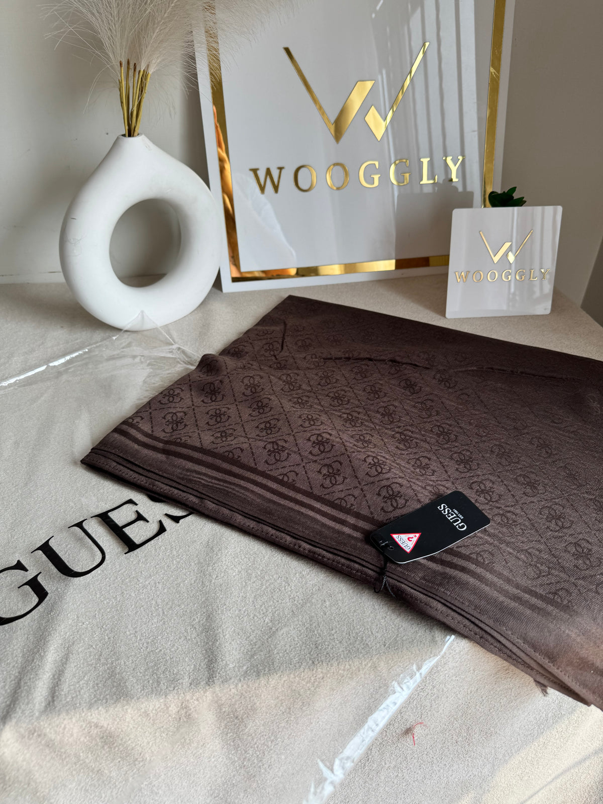 Guess Stoller Brown