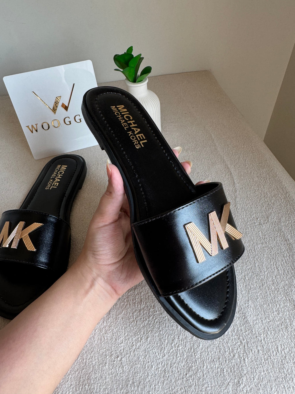 Viral MK Slides - Black