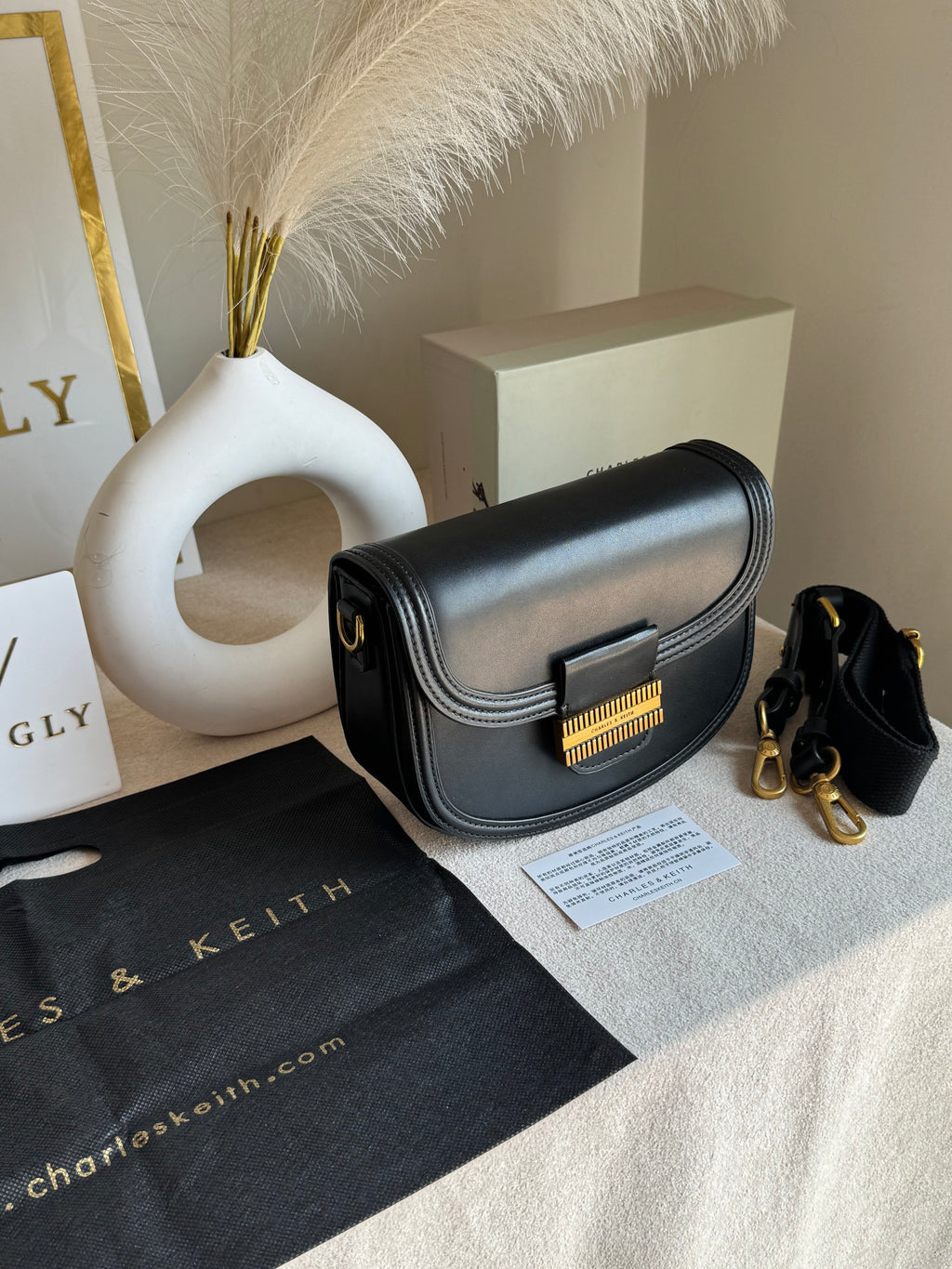 Premium C&K Mia Bag with PROPER PACKING Black