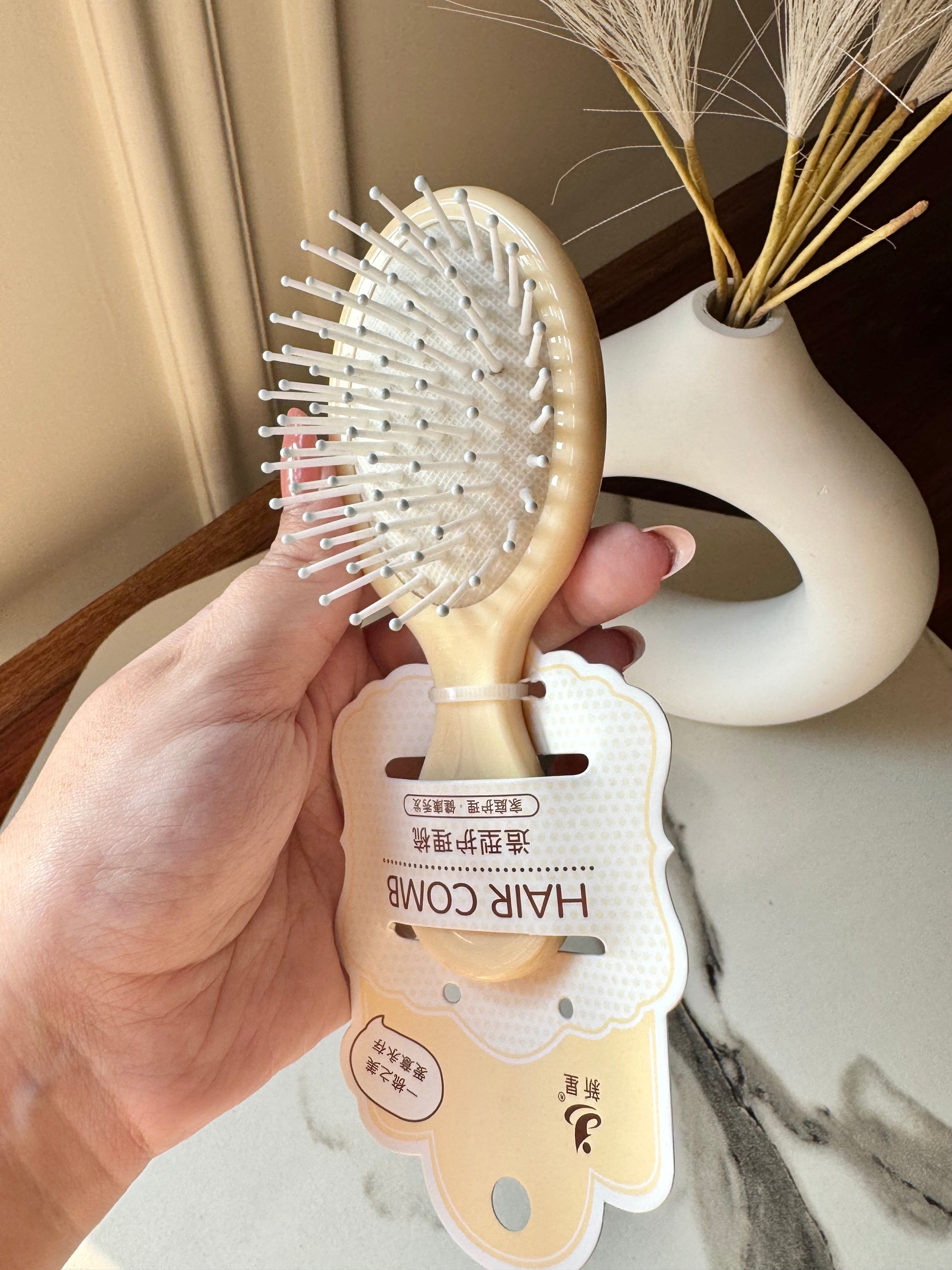 Kids Softest Hair Brush (Off White)