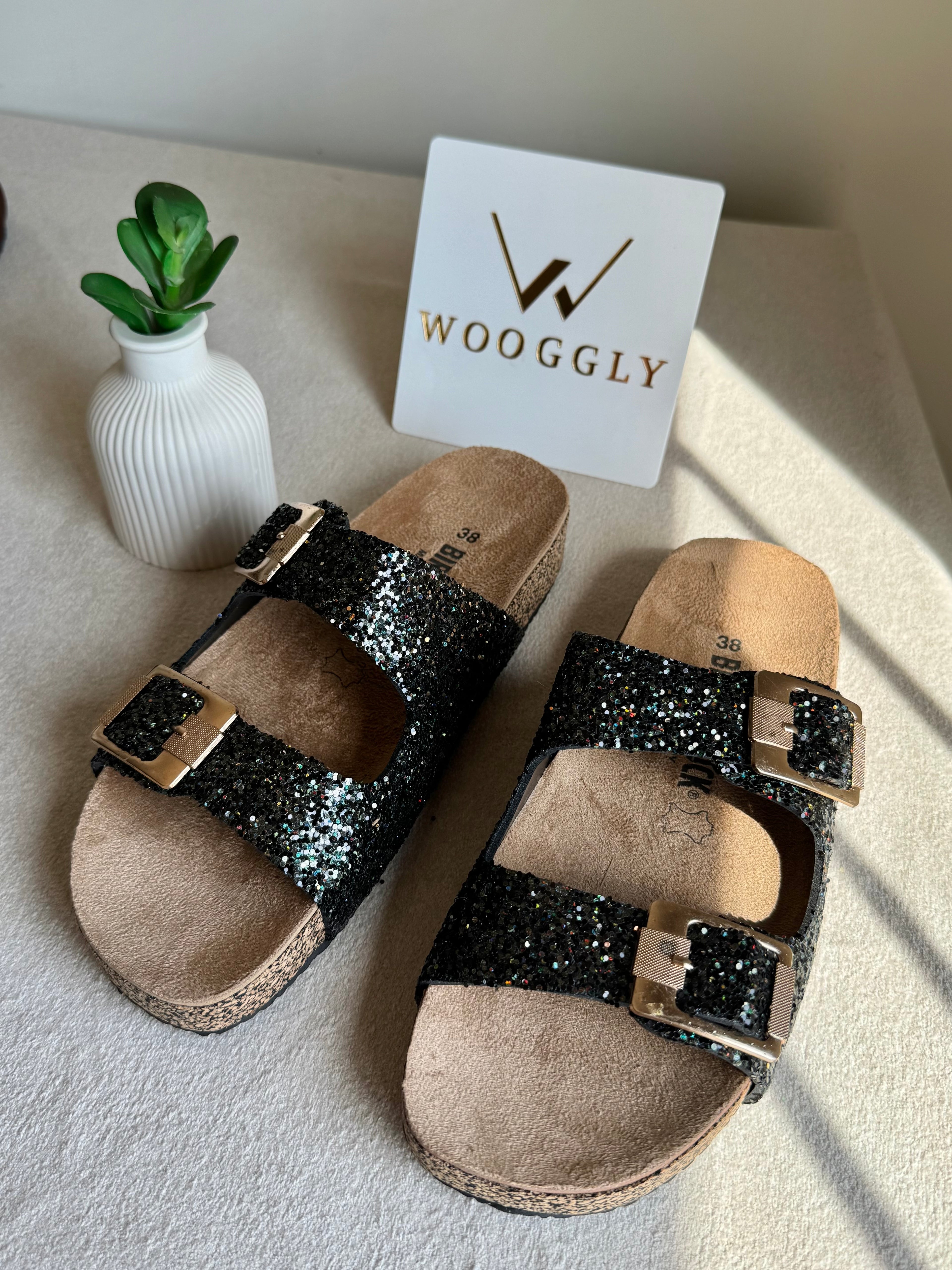 Viral Birkenstock Comfy Sandals - Glam Black