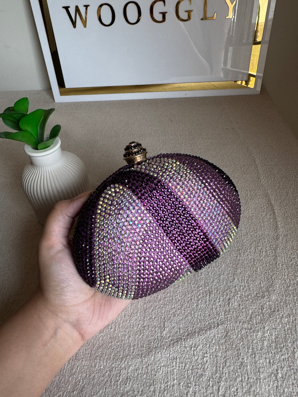 High Quality Luxe Statement Clutch - Magenta