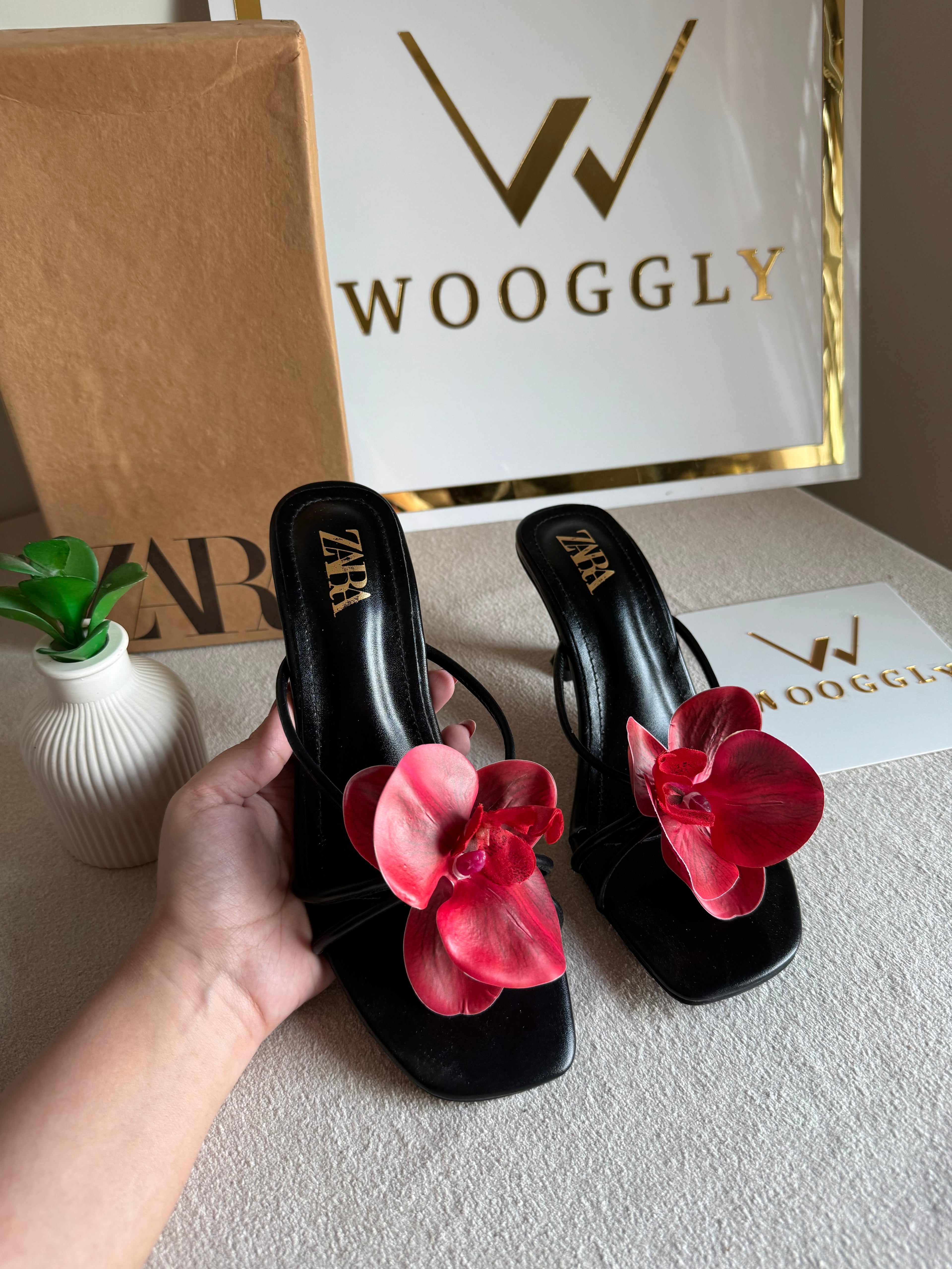 Zara Flower Heels BLACK WITH RED with Brand Box