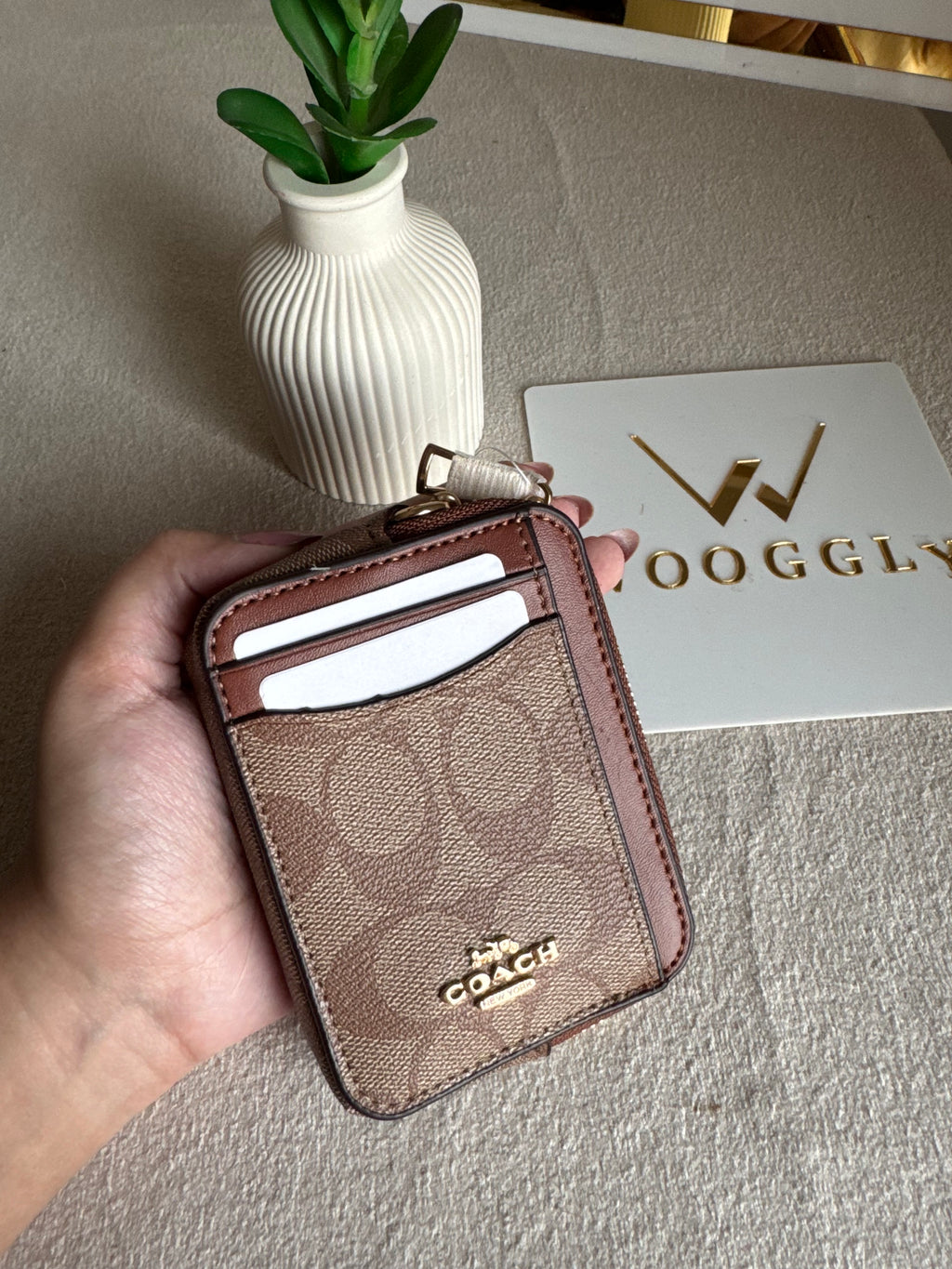 Coach Zip Card Case - Apricot with Chocolate Brown