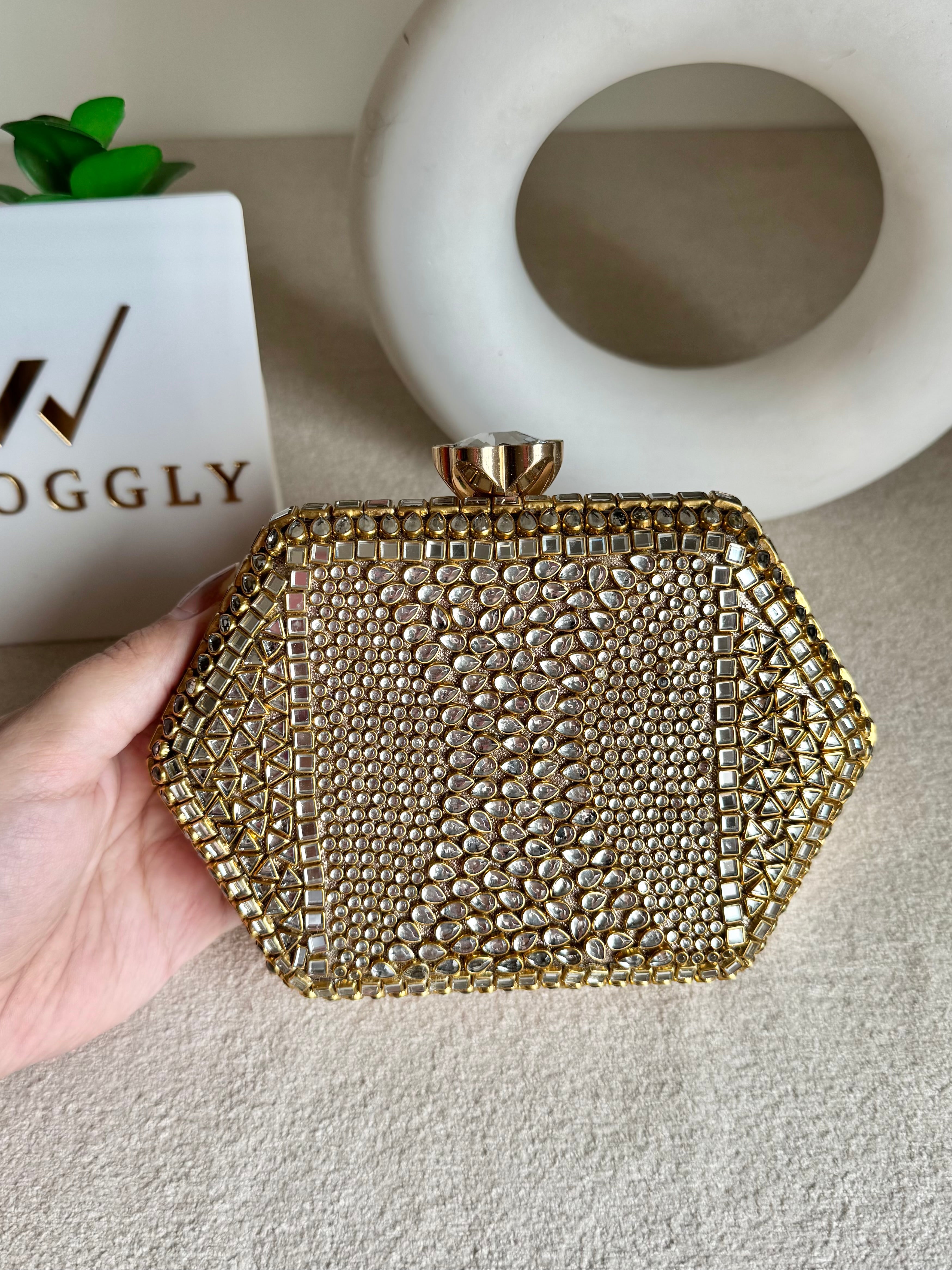 Kundan Diva Clutch Design 1