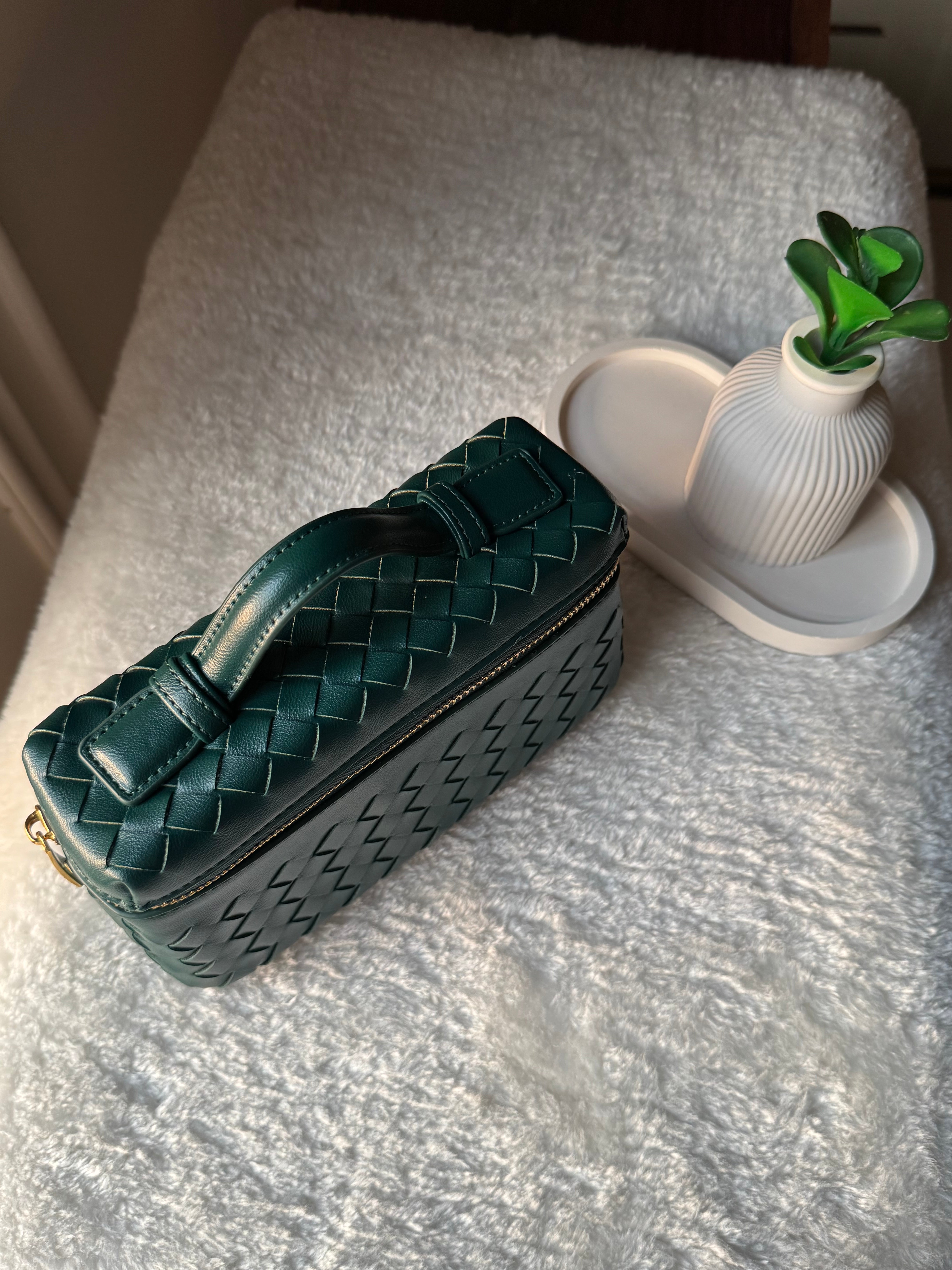 JW Pie Woven Bag with Long Strap (Emerald Green)