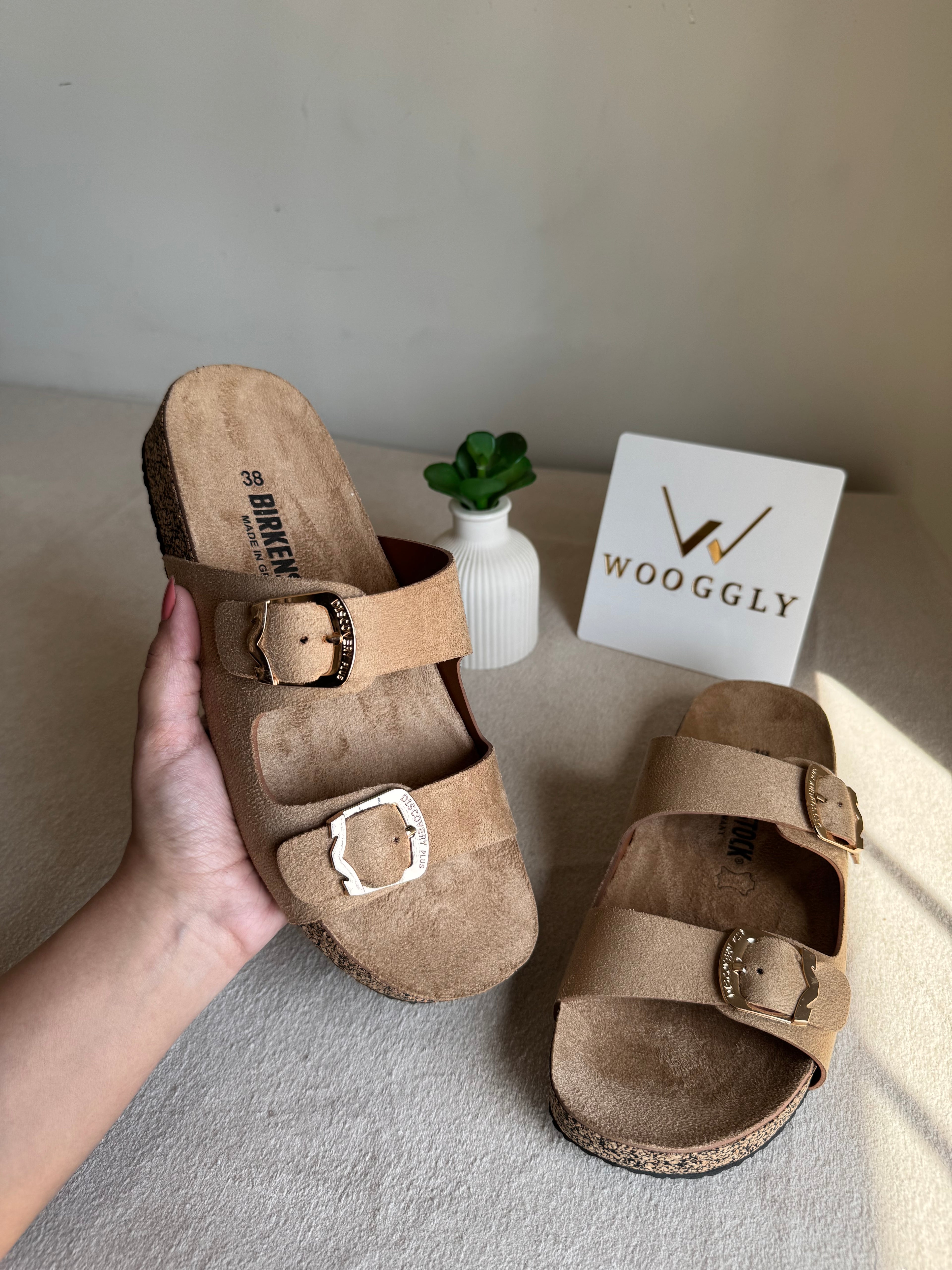Viral Birkenstock Comfy Sandals - Suede Beige