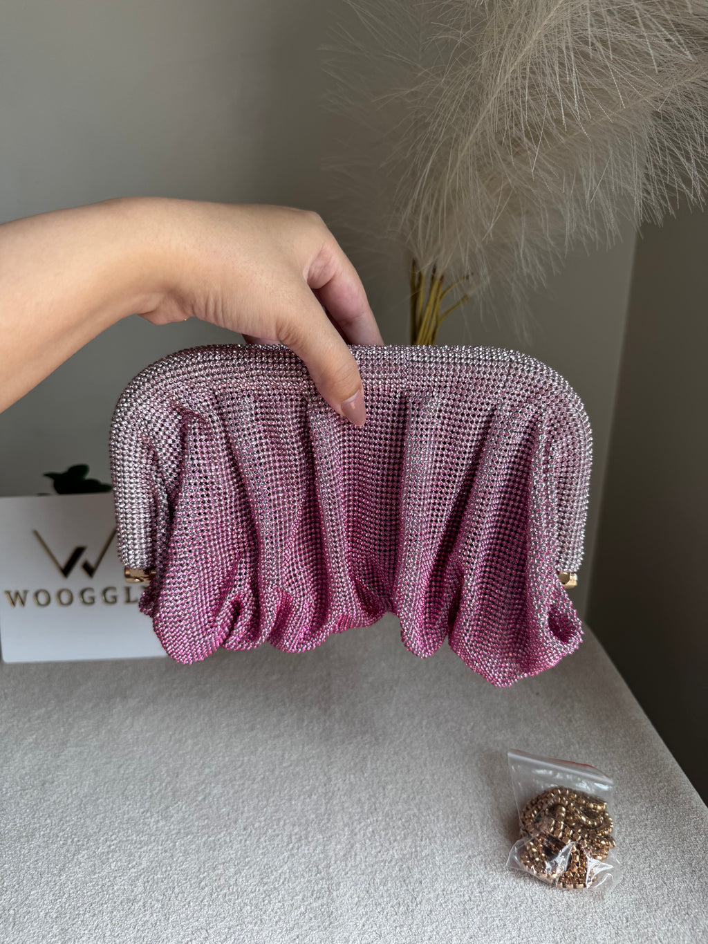 Viral High Quality Rhinestone Clutch with Chain - Pink